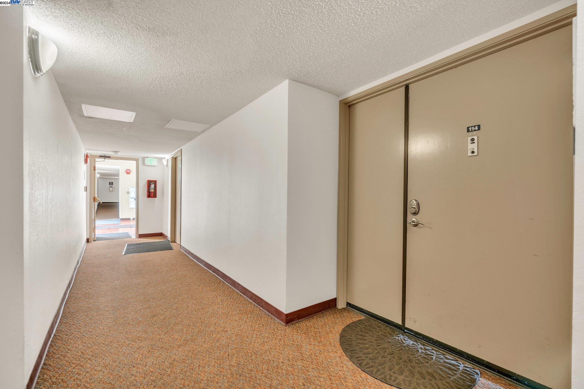 Detail Gallery Image 29 of 47 For 2121 Vale Rd #114,  San Pablo,  CA 94806 - 2 Beds | 2 Baths