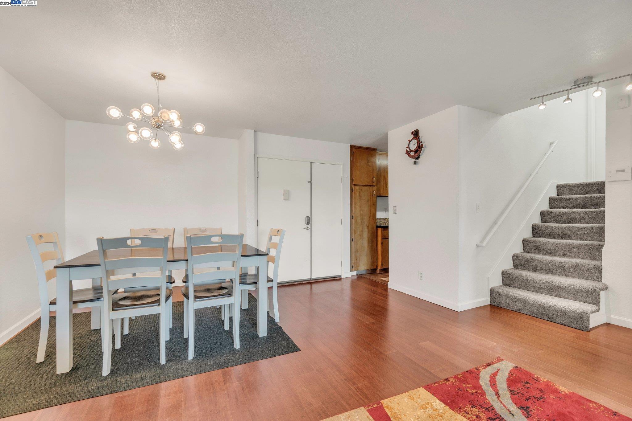 Detail Gallery Image 9 of 47 For 2121 Vale Rd #114,  San Pablo,  CA 94806 - 2 Beds | 2 Baths