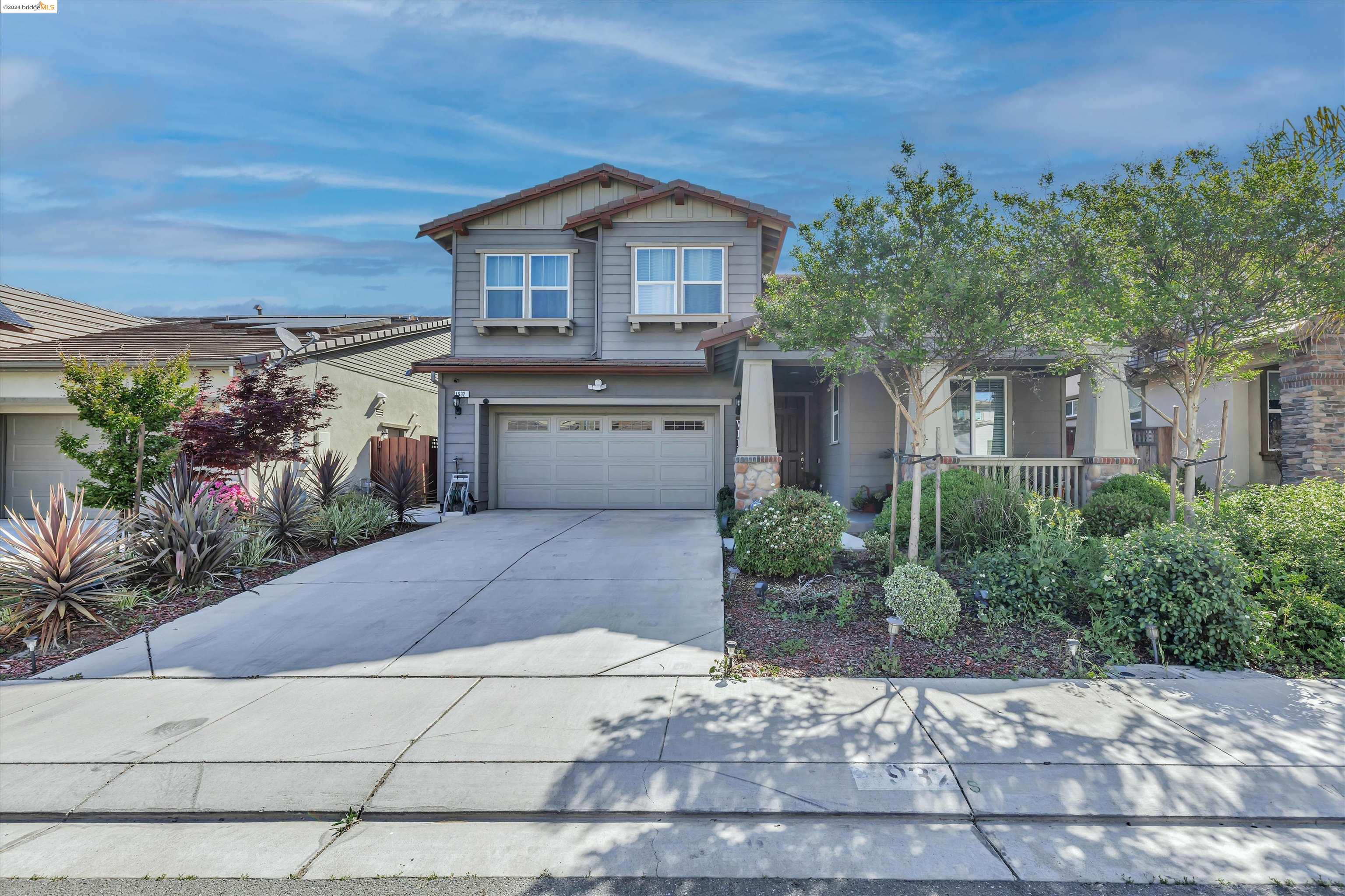 Detail Gallery Image 1 of 1 For 932 Pendleton Ct, Oakley,  CA 94561 - 5 Beds | 3 Baths