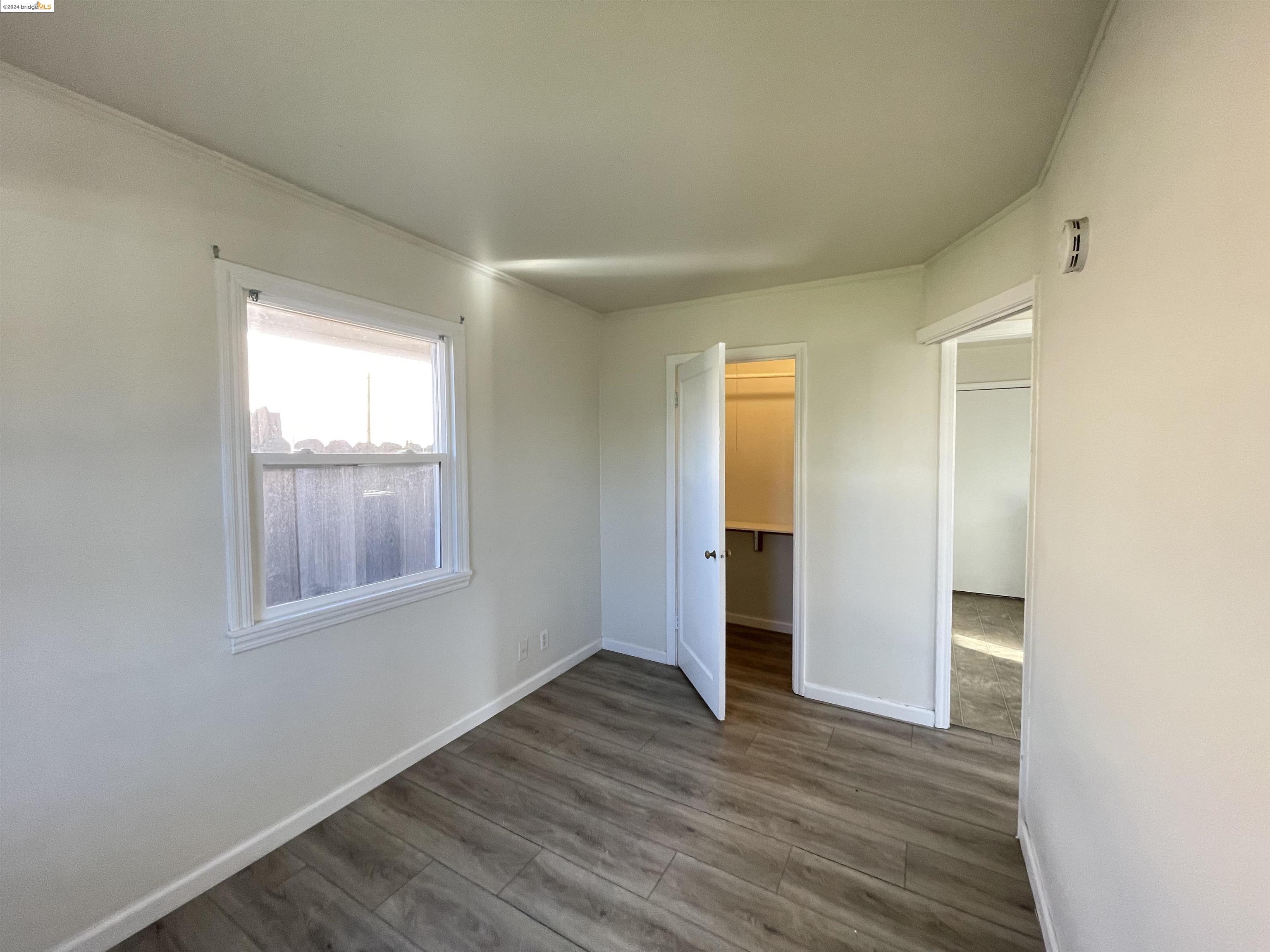 Detail Gallery Image 9 of 11 For 21196 Locust St, Hayward,  CA 94541 - 1 Beds | 1 Baths
