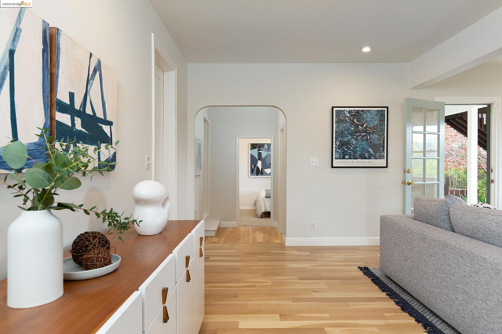 Detail Gallery Image 36 of 59 For 139 Ricardo Ave, Piedmont,  CA 94611 - 3 Beds | 2/1 Baths