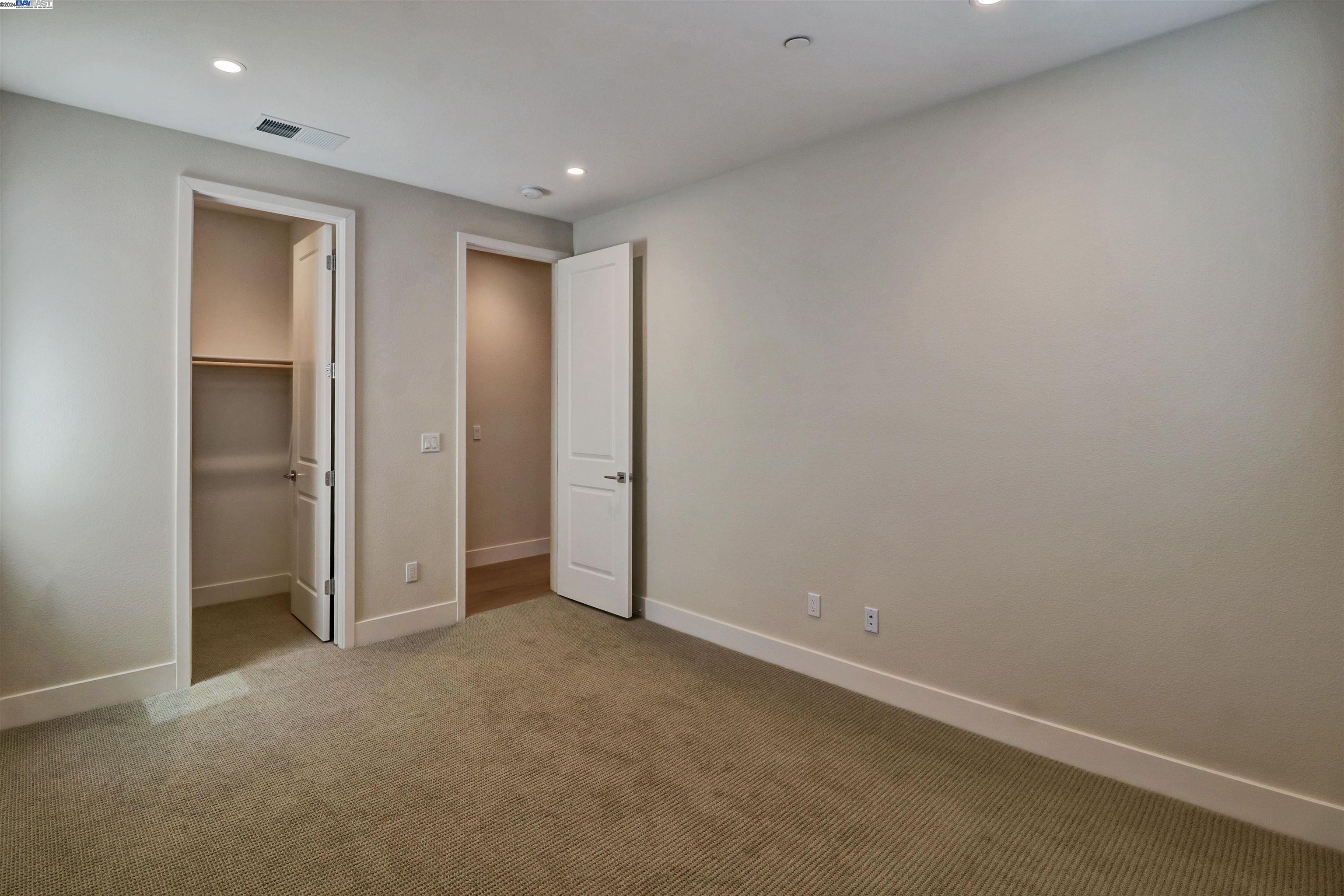 Detail Gallery Image 18 of 31 For 307 Celadon Court, San Ramon,  CA 94583 - 4 Beds | 2/1 Baths