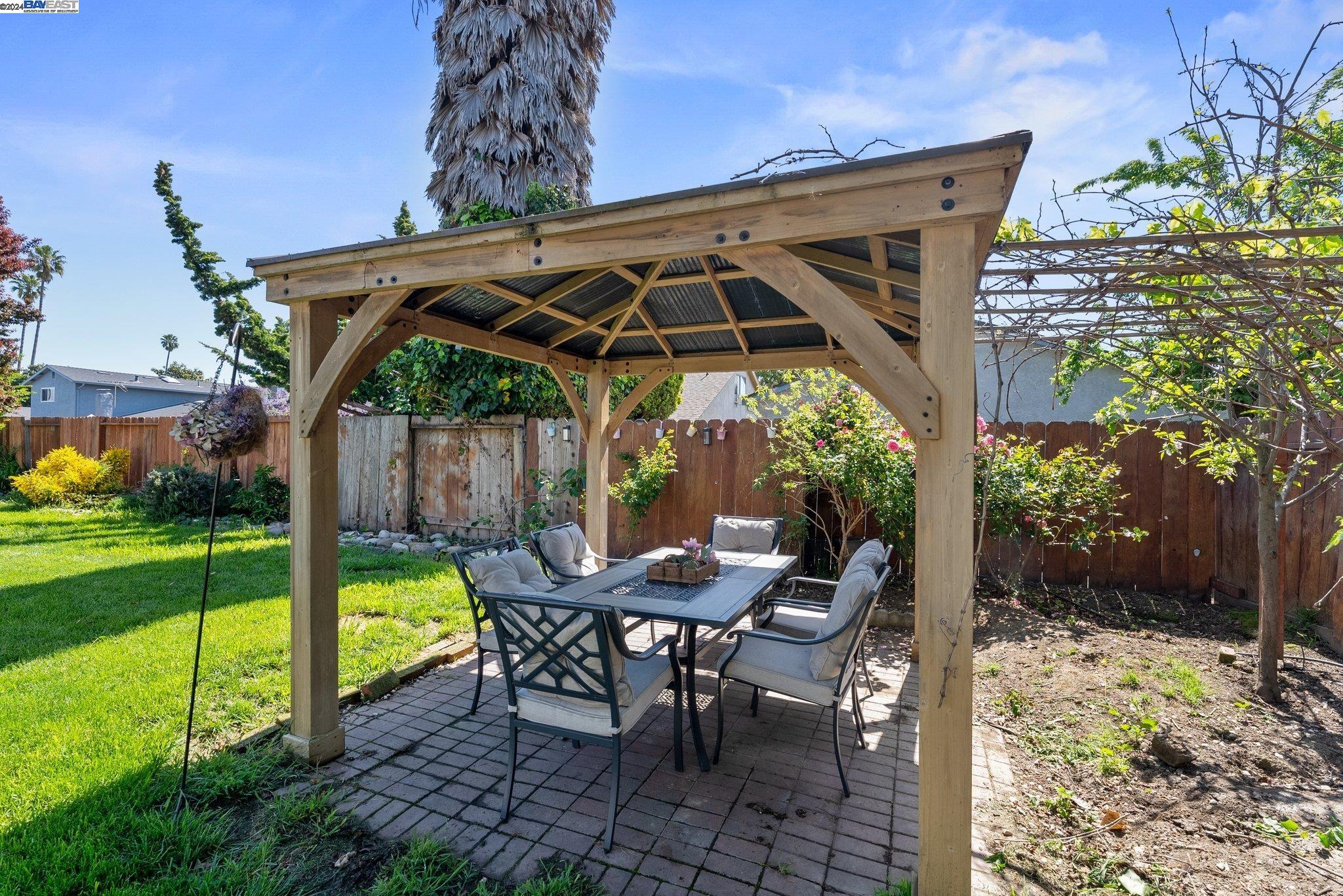 Detail Gallery Image 20 of 25 For 31418 San Jacinto Ct, Union City,  CA 94587 - 4 Beds | 2 Baths
