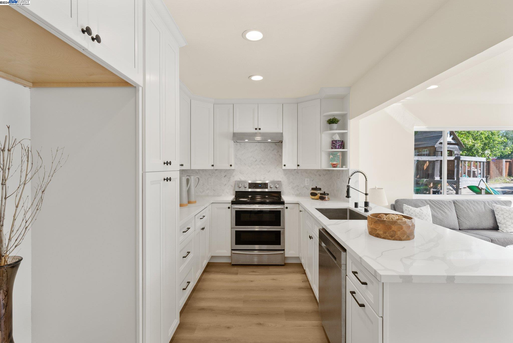 Detail Gallery Image 7 of 25 For 31418 San Jacinto Ct, Union City,  CA 94587 - 4 Beds | 2 Baths