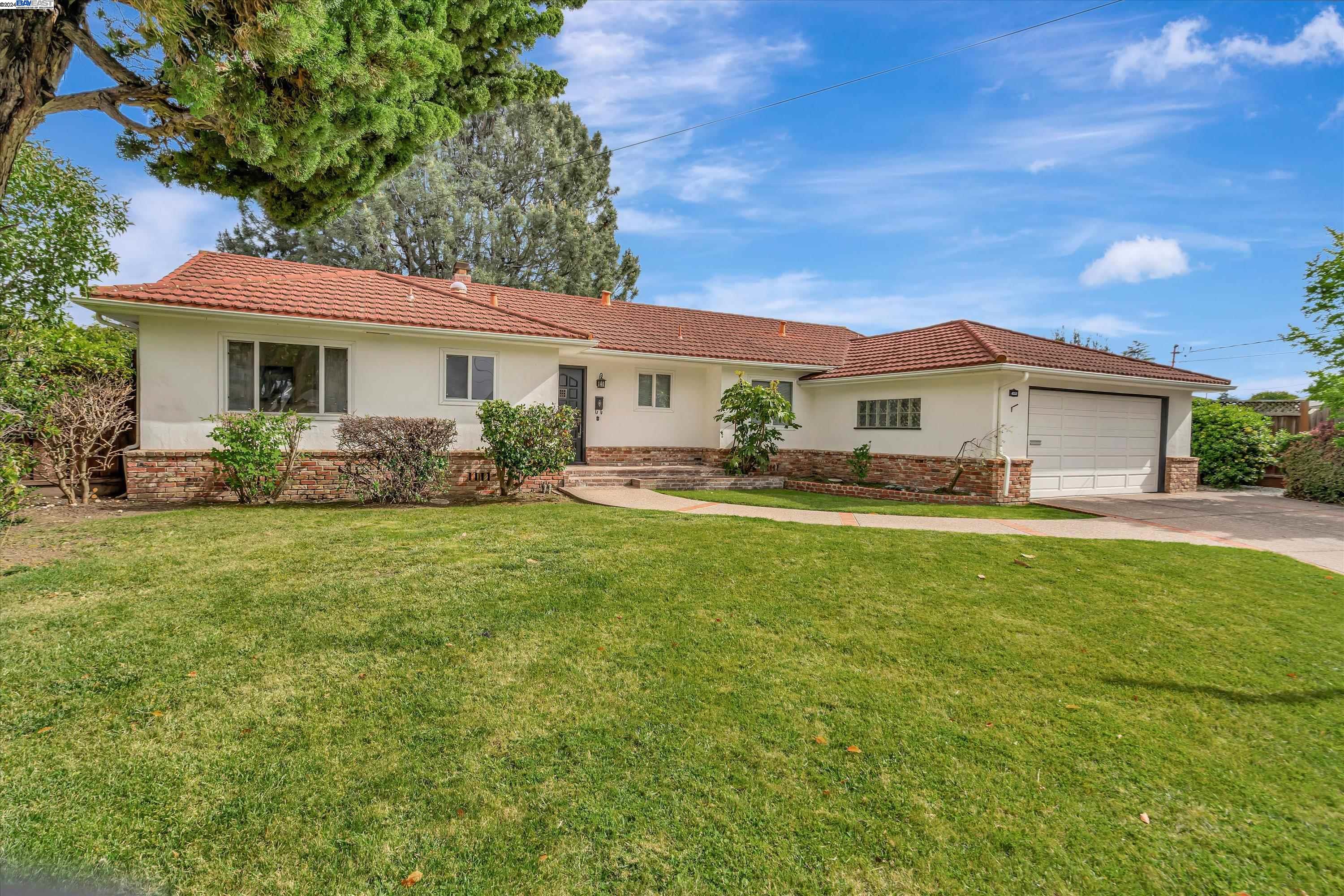 4552 Grover Ct, Fremont, CA 94536 Listing Photo  3