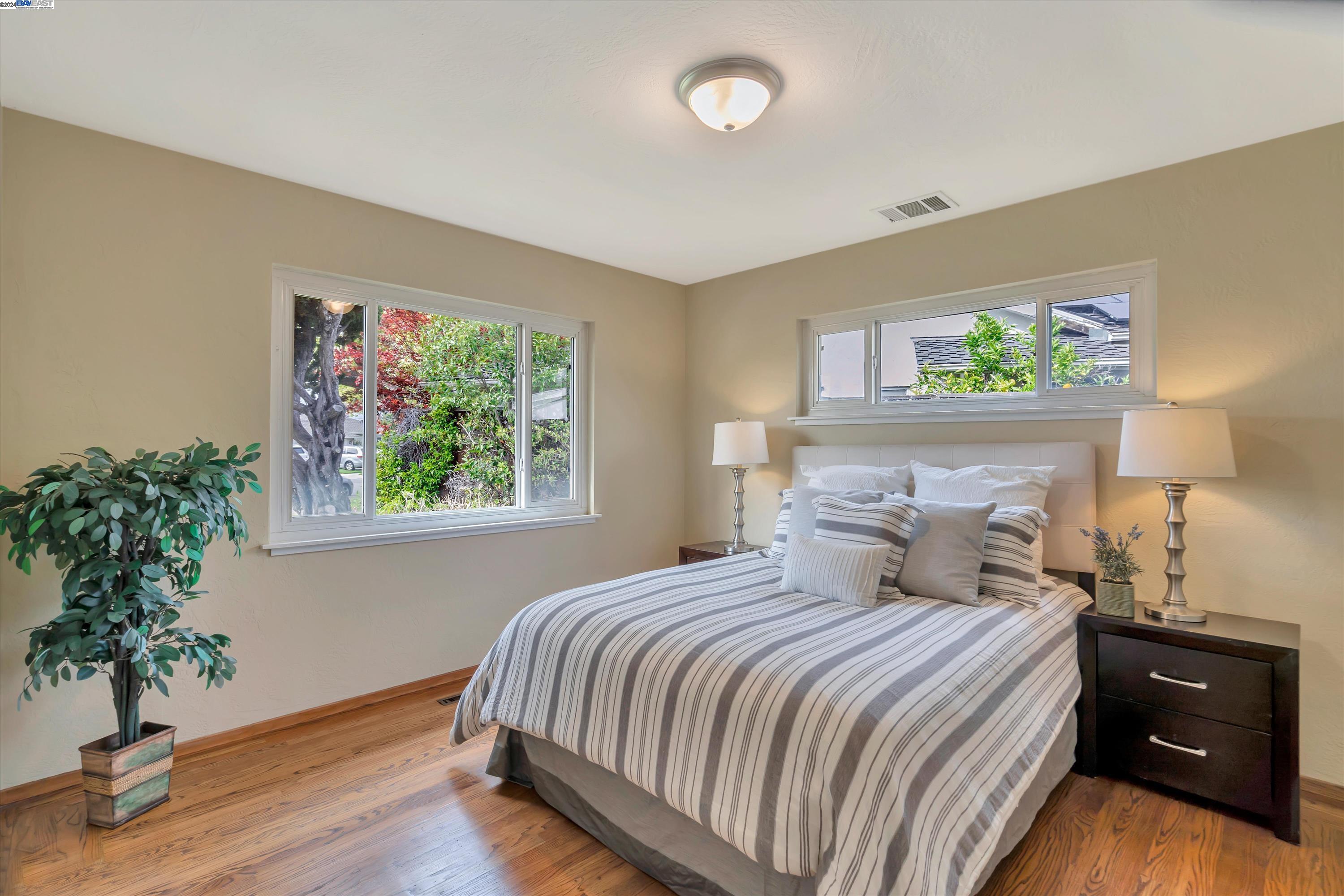 Detail Gallery Image 23 of 54 For 4552 Grover Ct, Fremont,  CA 94536 - 3 Beds | 2/1 Baths