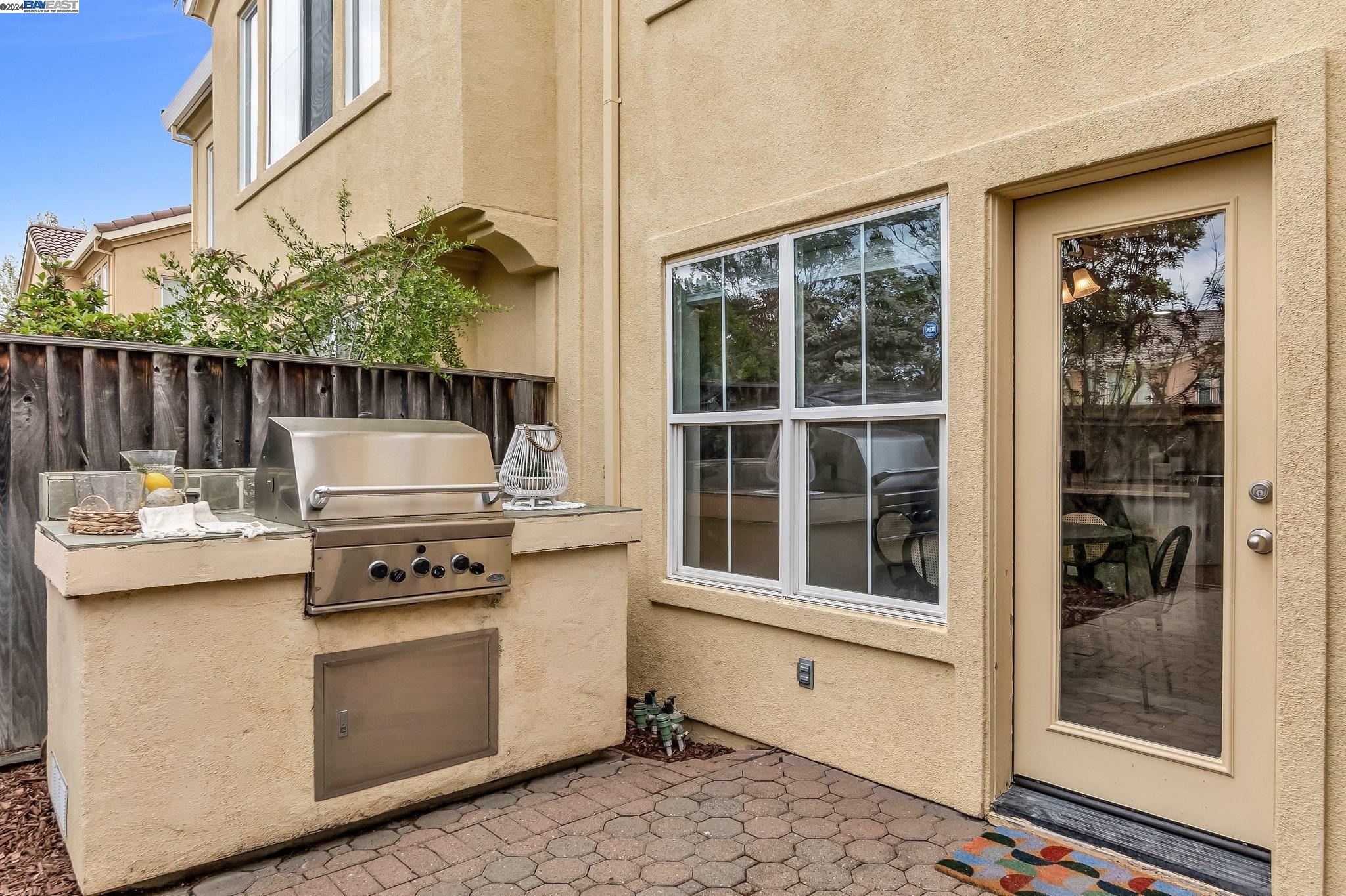 Detail Gallery Image 30 of 39 For 7518 Imperata Ln, San Ramon,  CA 94582 - 3 Beds | 2/1 Baths