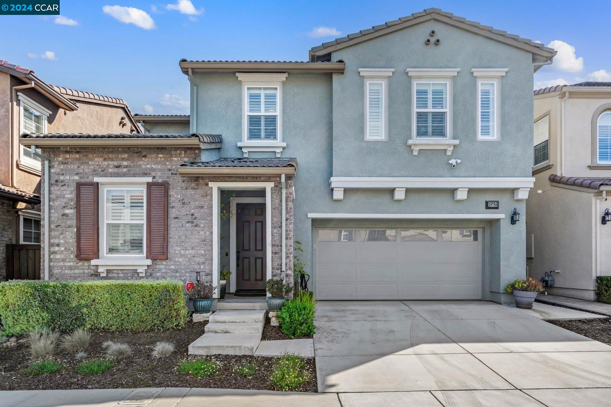 Detail Gallery Image 1 of 1 For 29788 Cantera Dr, Hayward,  CA 94544 - 5 Beds | 3 Baths