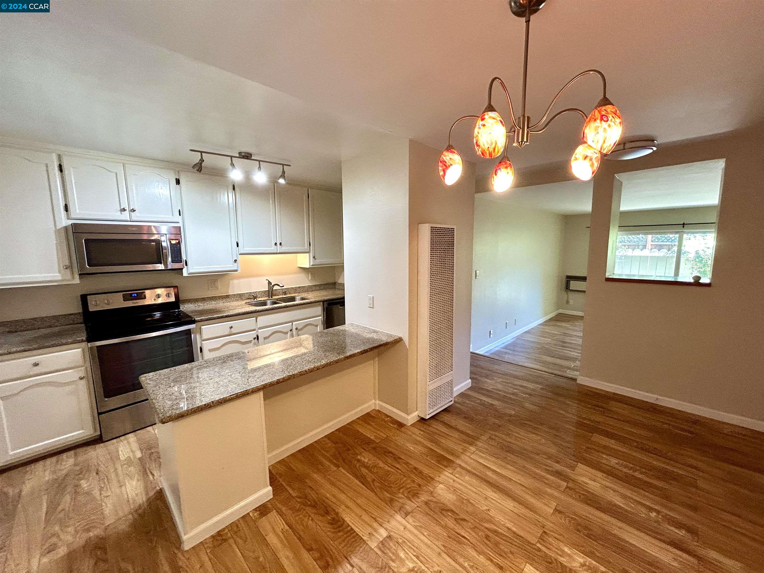 More Details about MLS # 41057290 : 1241 HOMESTEAD AVE # 213