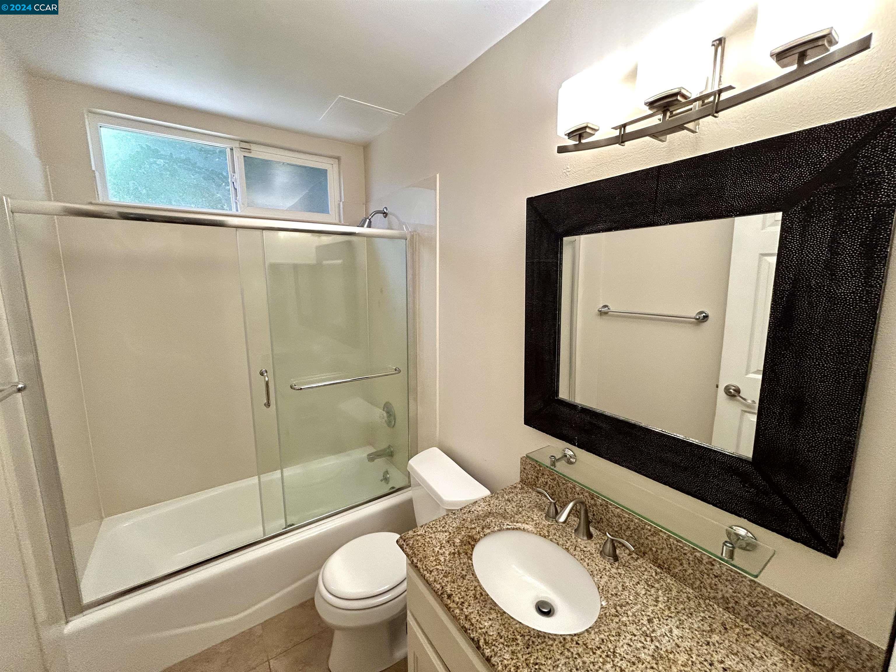 Detail Gallery Image 9 of 31 For 1241 Homestead Ave #213,  Walnut Creek,  CA 94598 - 1 Beds | 1 Baths
