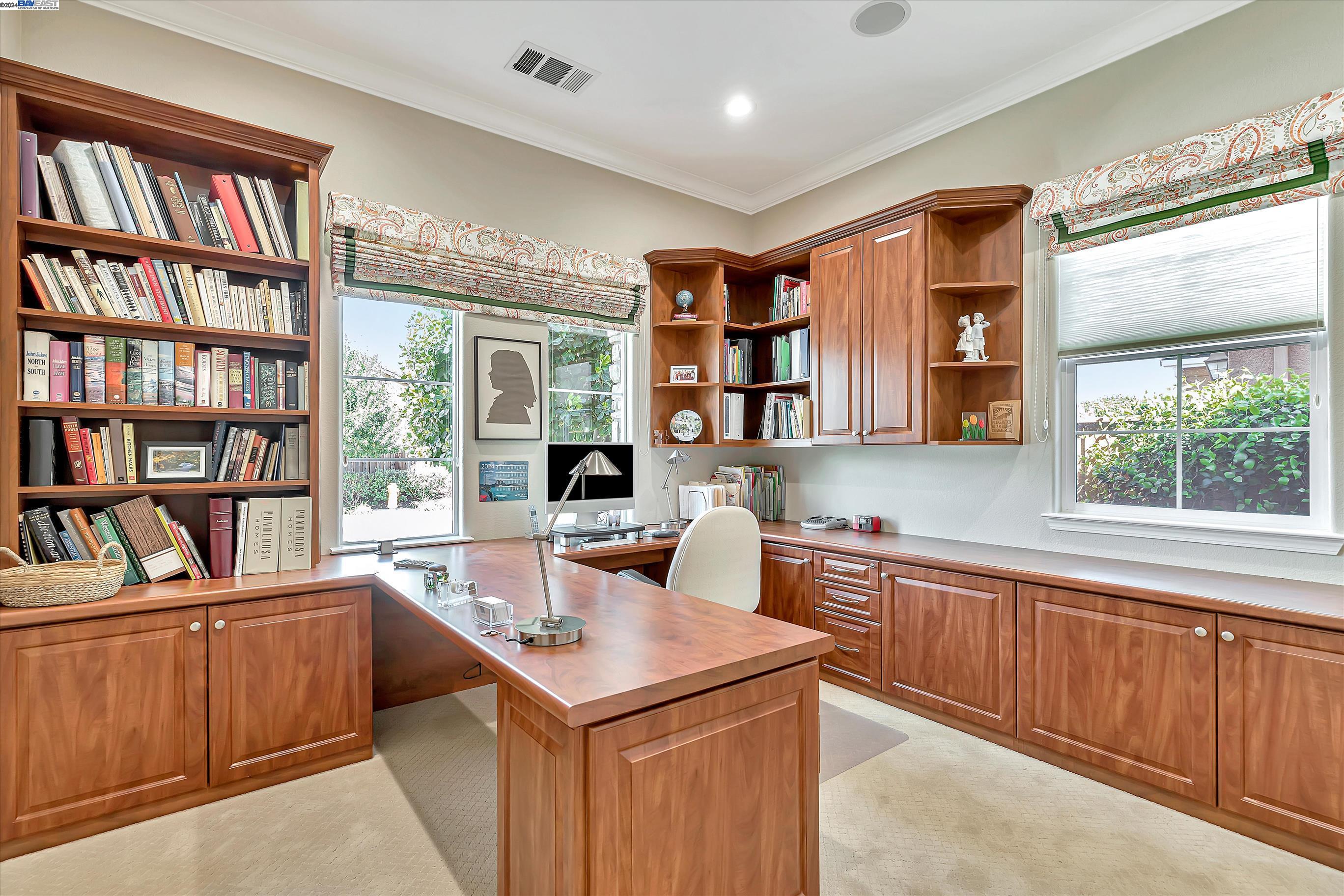 Detail Gallery Image 16 of 60 For 1546 Chatham Place, Pleasanton,  CA 94566 - 4 Beds | 3/1 Baths