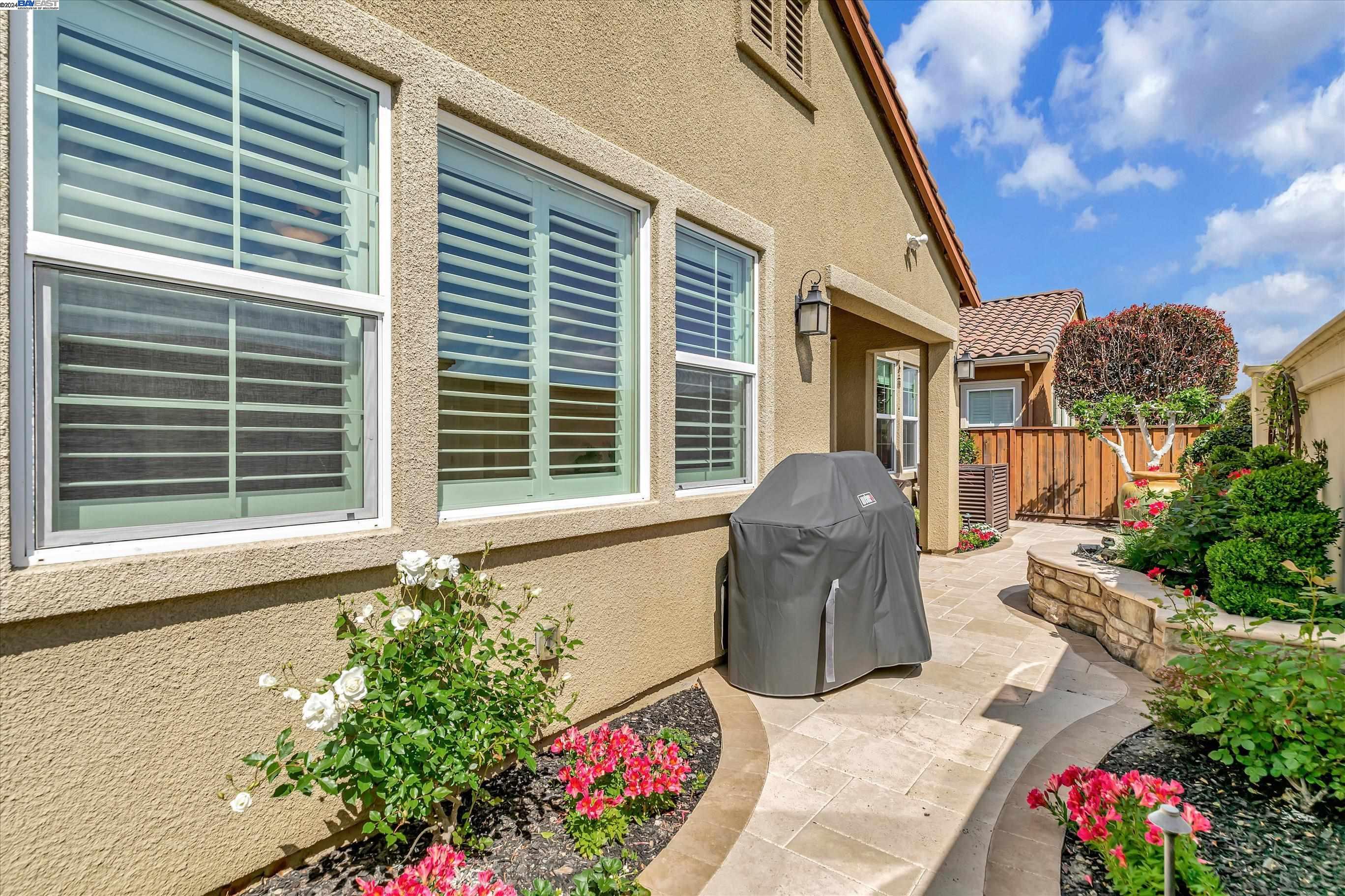 Detail Gallery Image 34 of 60 For 1546 Chatham Place, Pleasanton,  CA 94566 - 4 Beds | 3/1 Baths