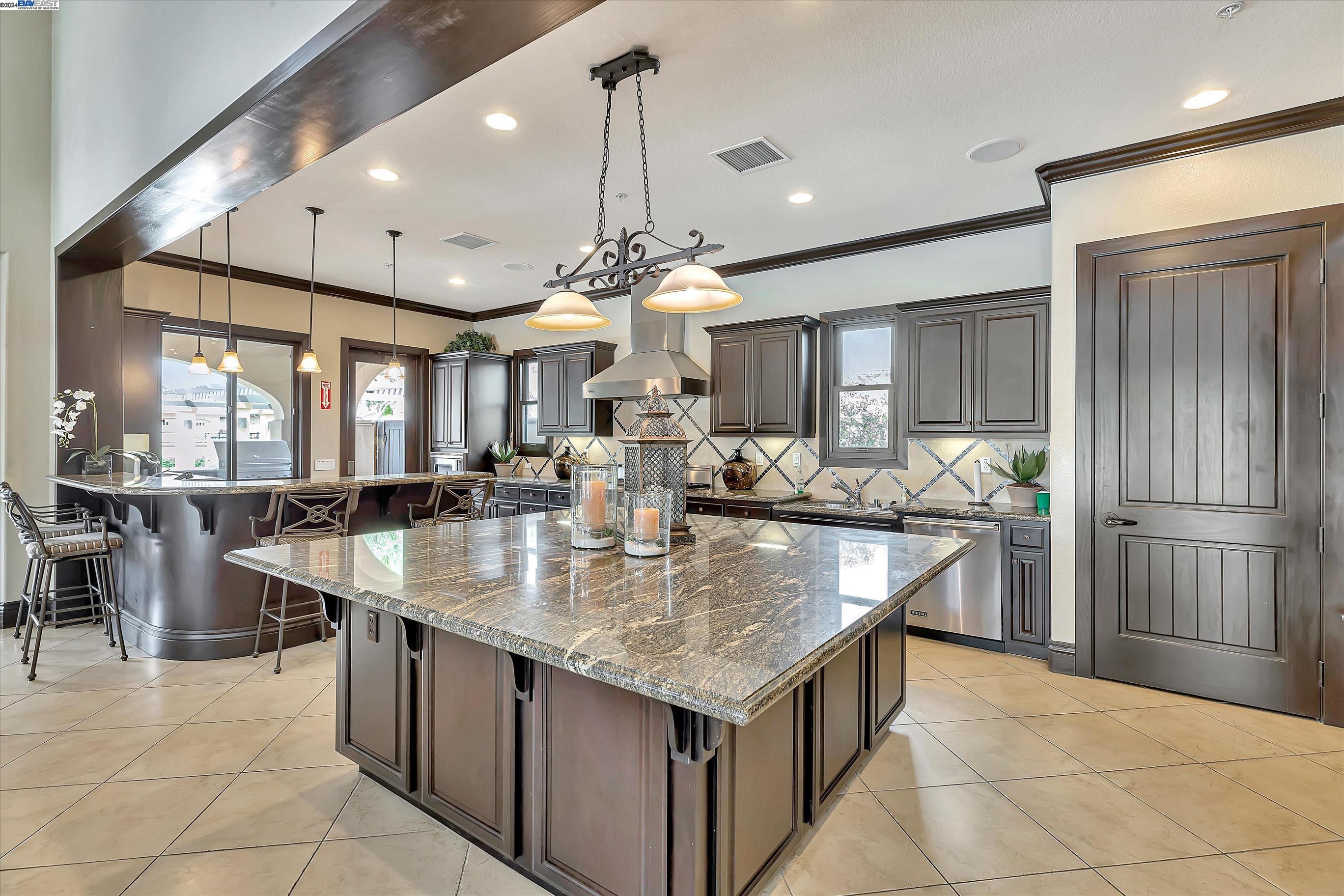 Detail Gallery Image 57 of 60 For 1546 Chatham Place, Pleasanton,  CA 94566 - 4 Beds | 3/1 Baths