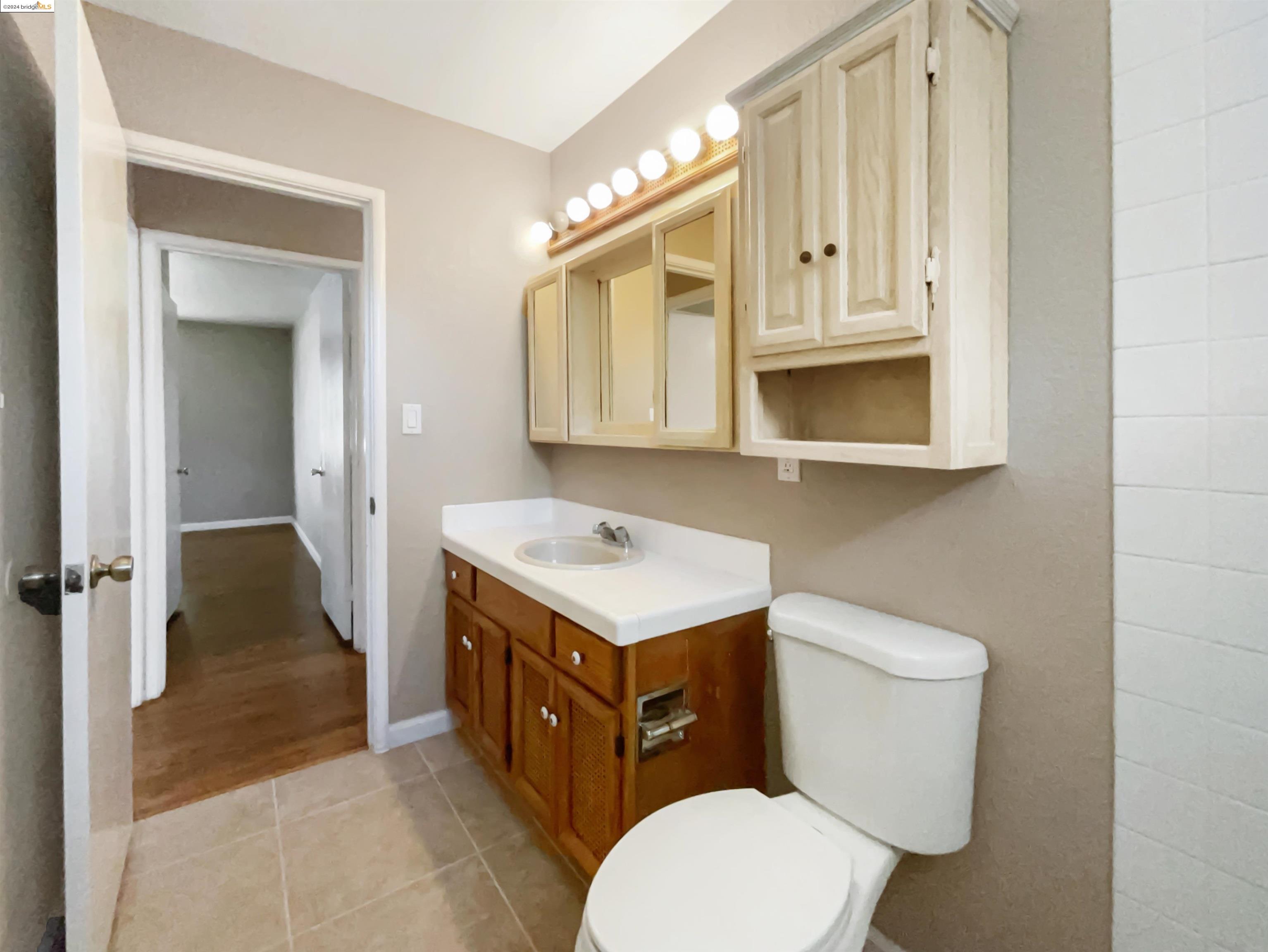 Detail Gallery Image 25 of 33 For 407 Deodara St, Vacaville,  CA 95688 - 3 Beds | 2 Baths