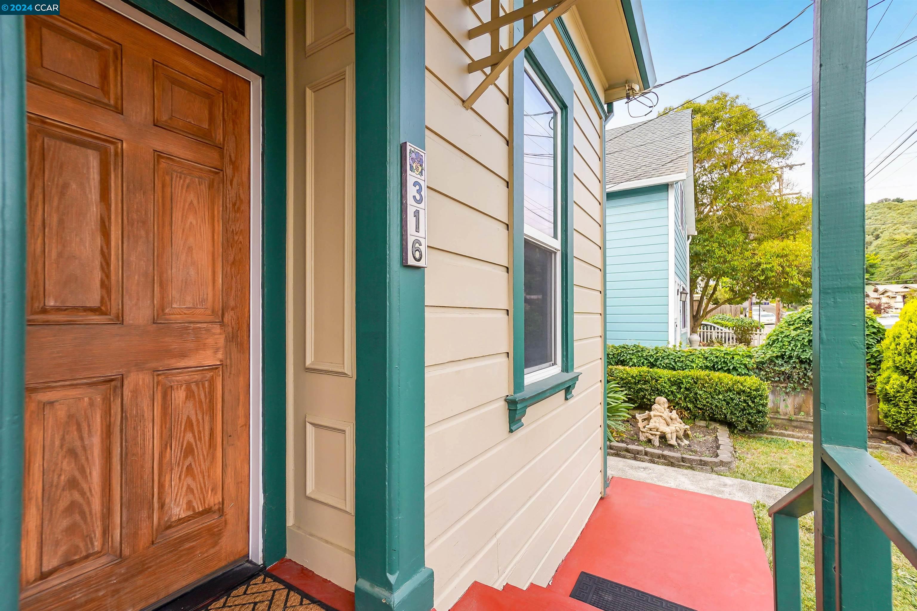 Detail Gallery Image 19 of 52 For 316 Main St, Martinez,  CA 94553 - 2 Beds | 2 Baths