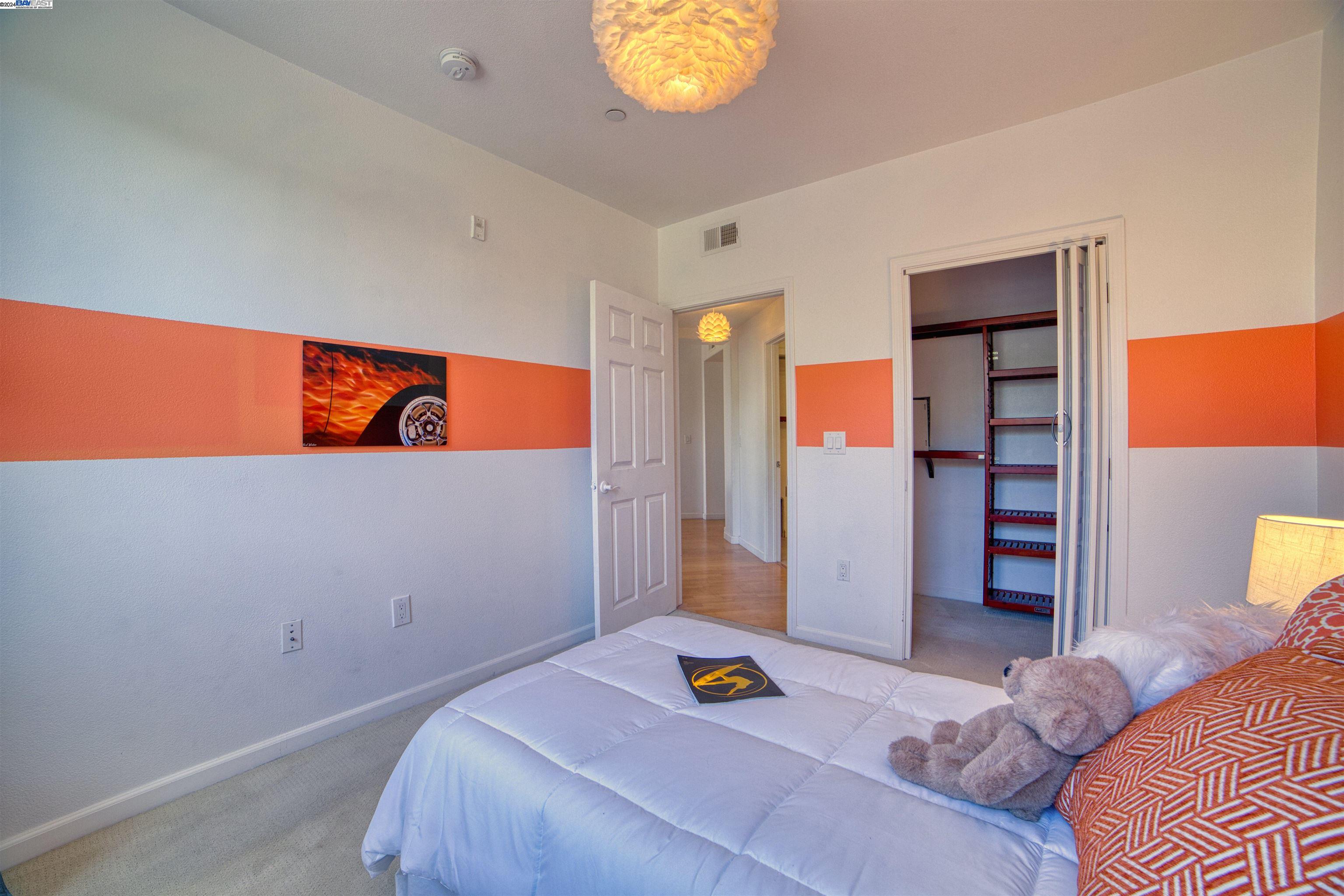 Detail Gallery Image 11 of 31 For 2988 Grassina St #301,  San Jose,  CA 95136 - 3 Beds | 2 Baths