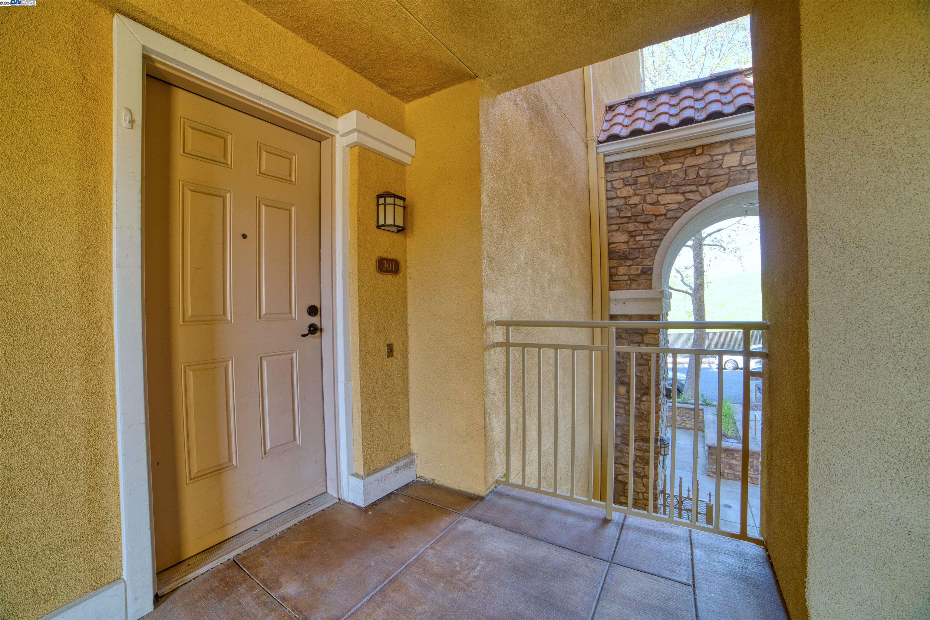 Detail Gallery Image 20 of 31 For 2988 Grassina St #301,  San Jose,  CA 95136 - 3 Beds | 2 Baths