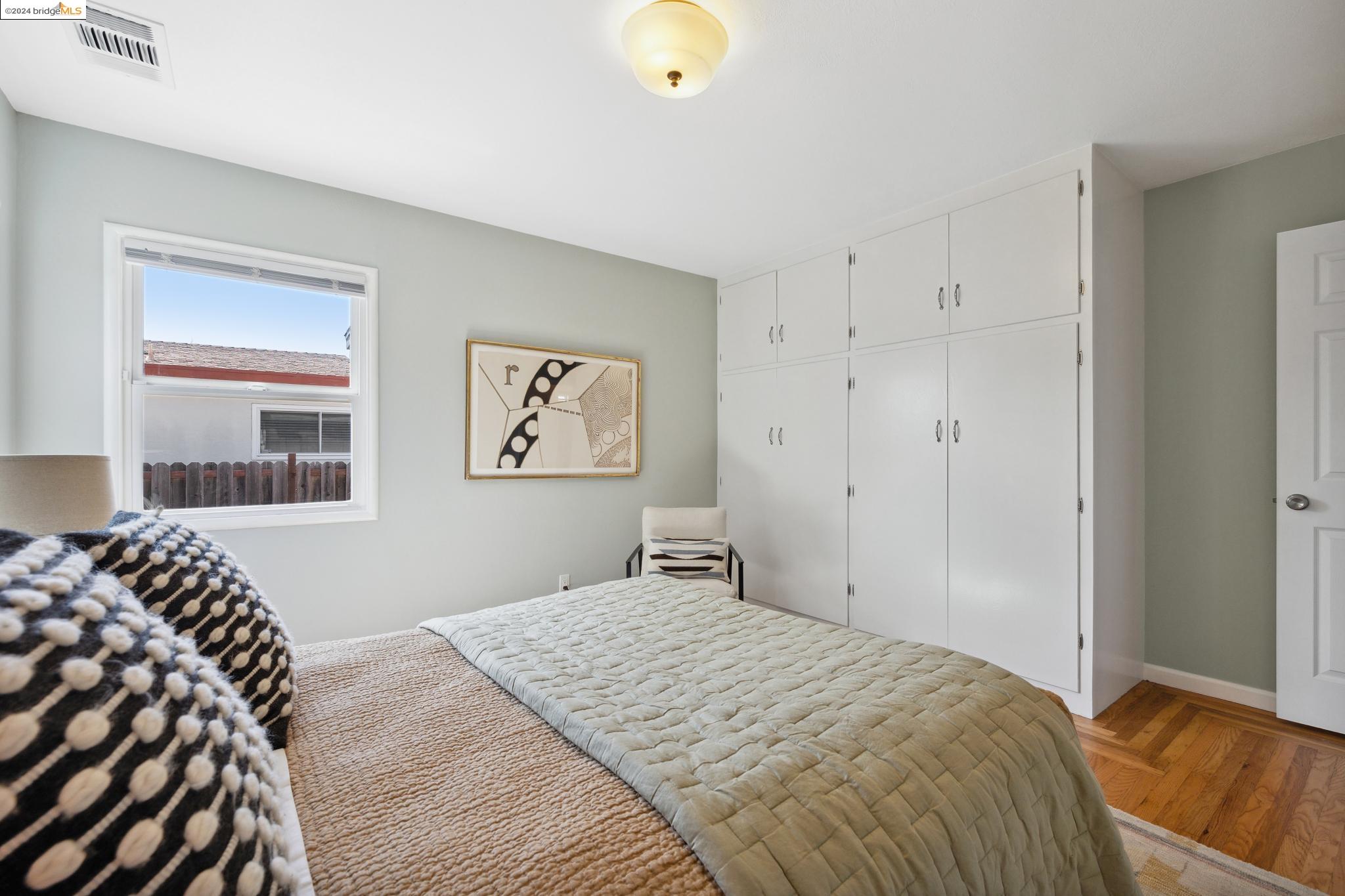 Detail Gallery Image 18 of 37 For 2626 Humphrey Ave, Richmond,  CA 94804 - 2 Beds | 1 Baths