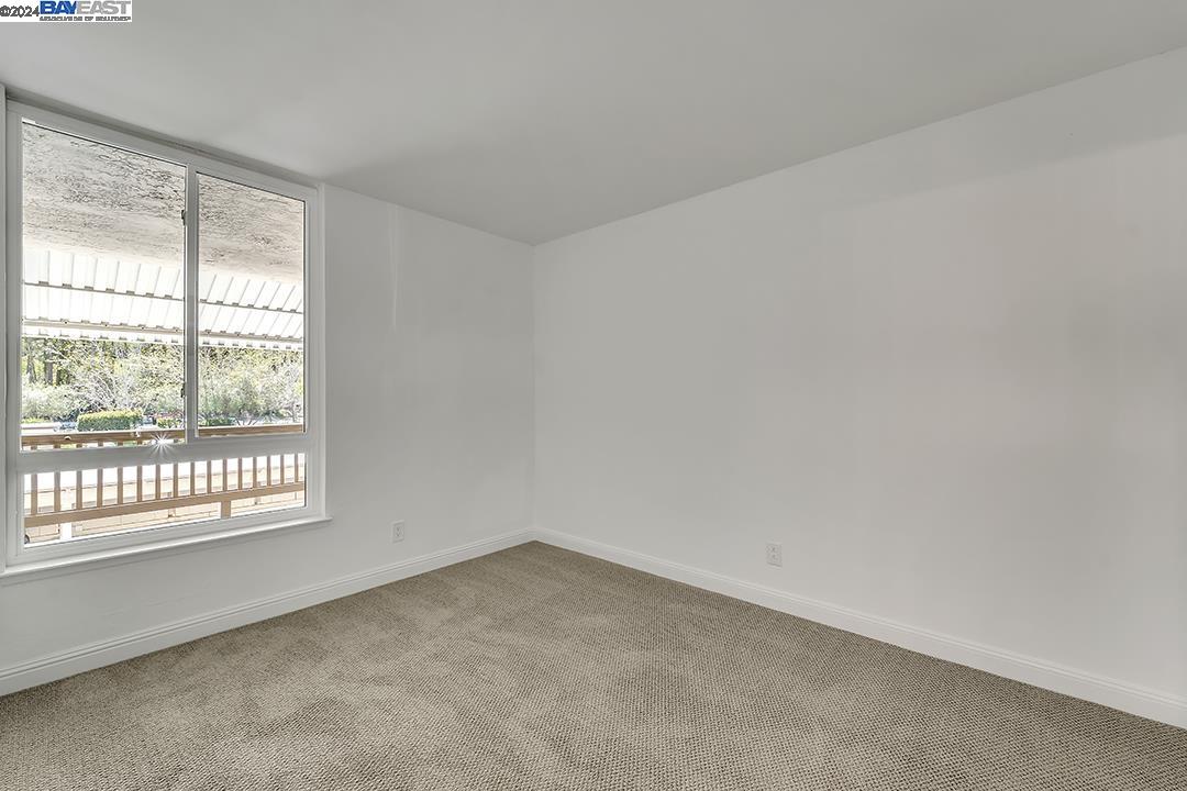 Detail Gallery Image 24 of 38 For 320 Vallejo Dr #32,  Millbrae,  CA 94030 - 3 Beds | 2 Baths