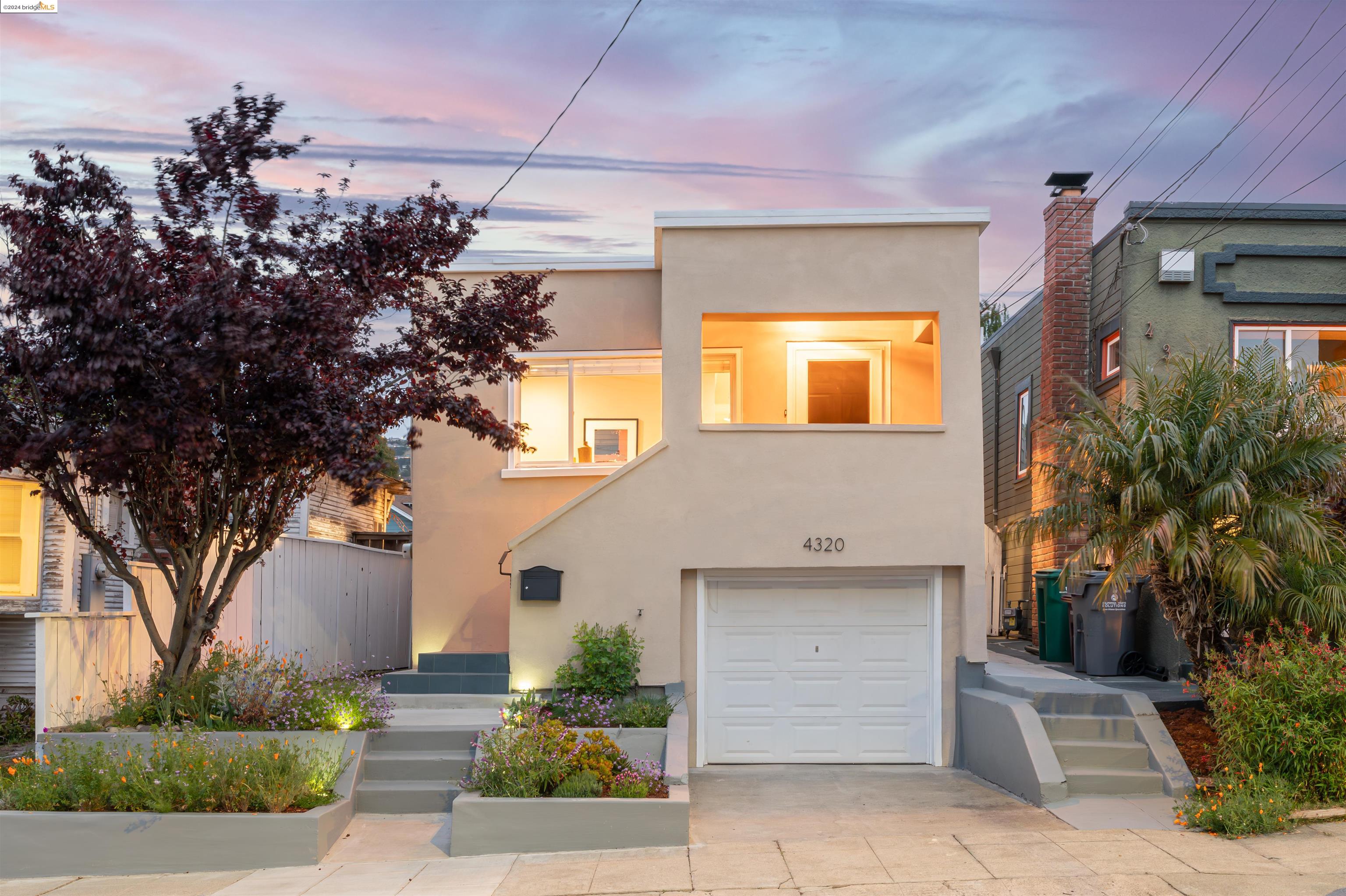 Detail Gallery Image 2 of 54 For 4320 Pampas Ave, Oakland,  CA 94619 - 3 Beds | 2 Baths