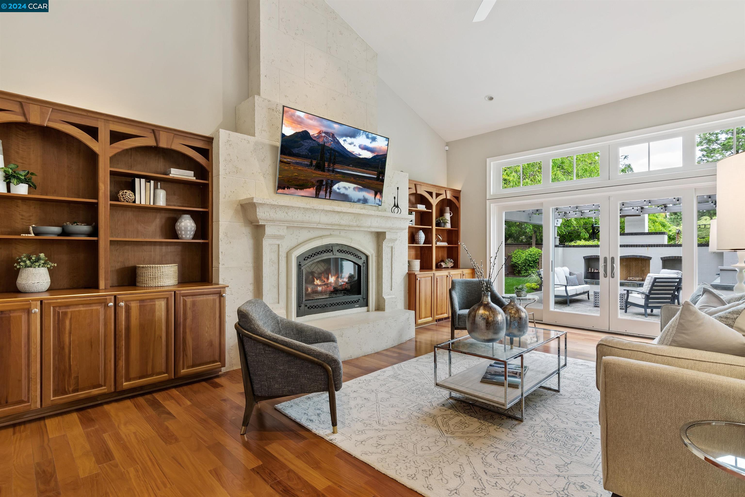 Detail Gallery Image 15 of 57 For 821 Autumn Dr, Walnut Creek,  CA 94598 - 4 Beds | 3/1 Baths