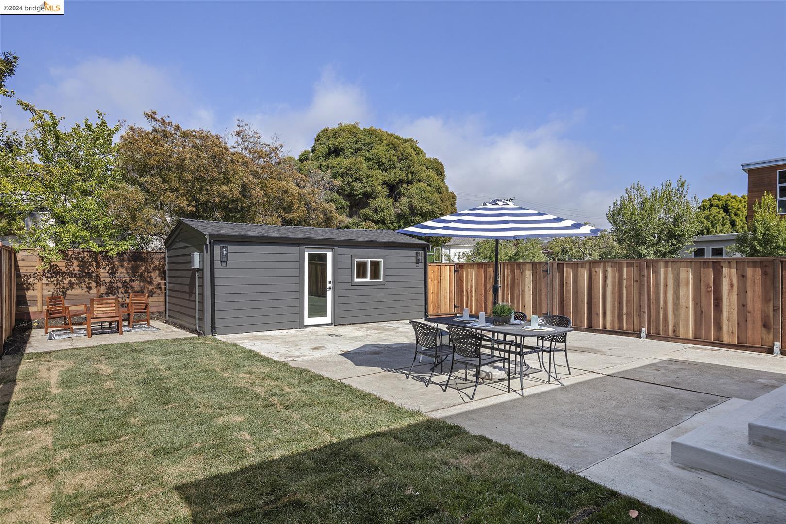 Detail Gallery Image 37 of 60 For 1400 Liberty St, El Cerrito,  CA 94530 - 2 Beds | 2 Baths