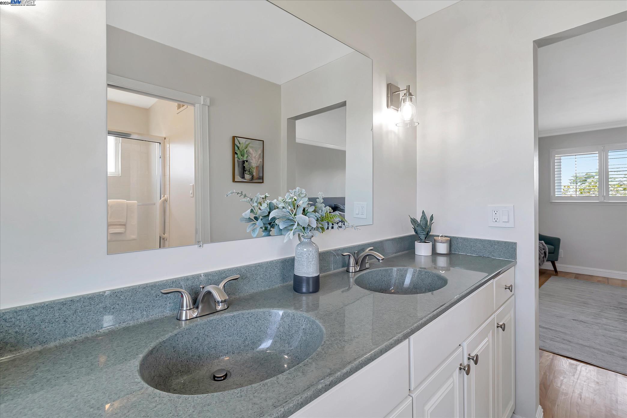 Detail Gallery Image 28 of 55 For 298 Turnstone Court, Foster City,  CA 94404 - 4 Beds | 2/1 Baths