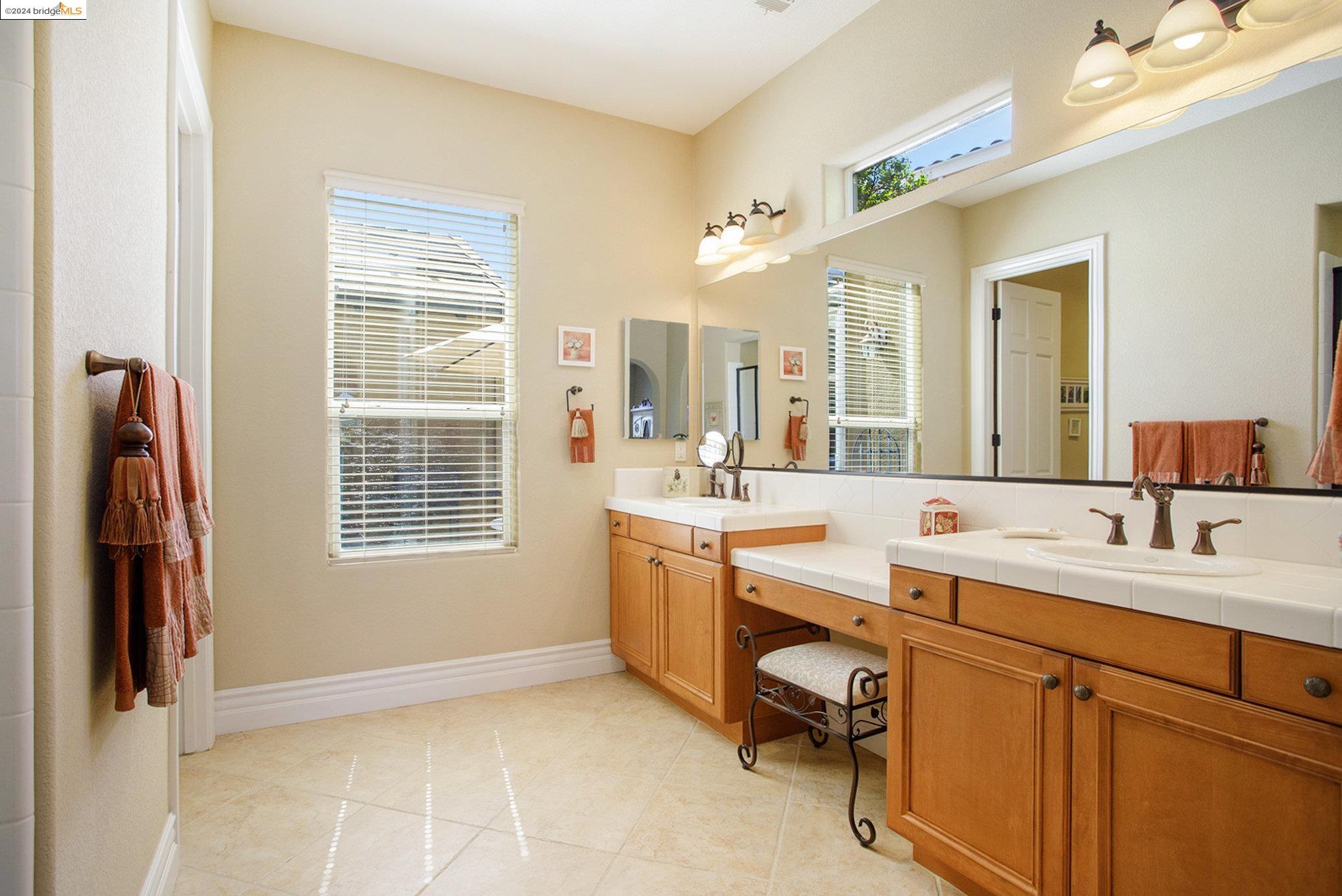 Detail Gallery Image 22 of 42 For 1637 Gamay Ln, Brentwood,  CA 94513 - 2 Beds | 2 Baths