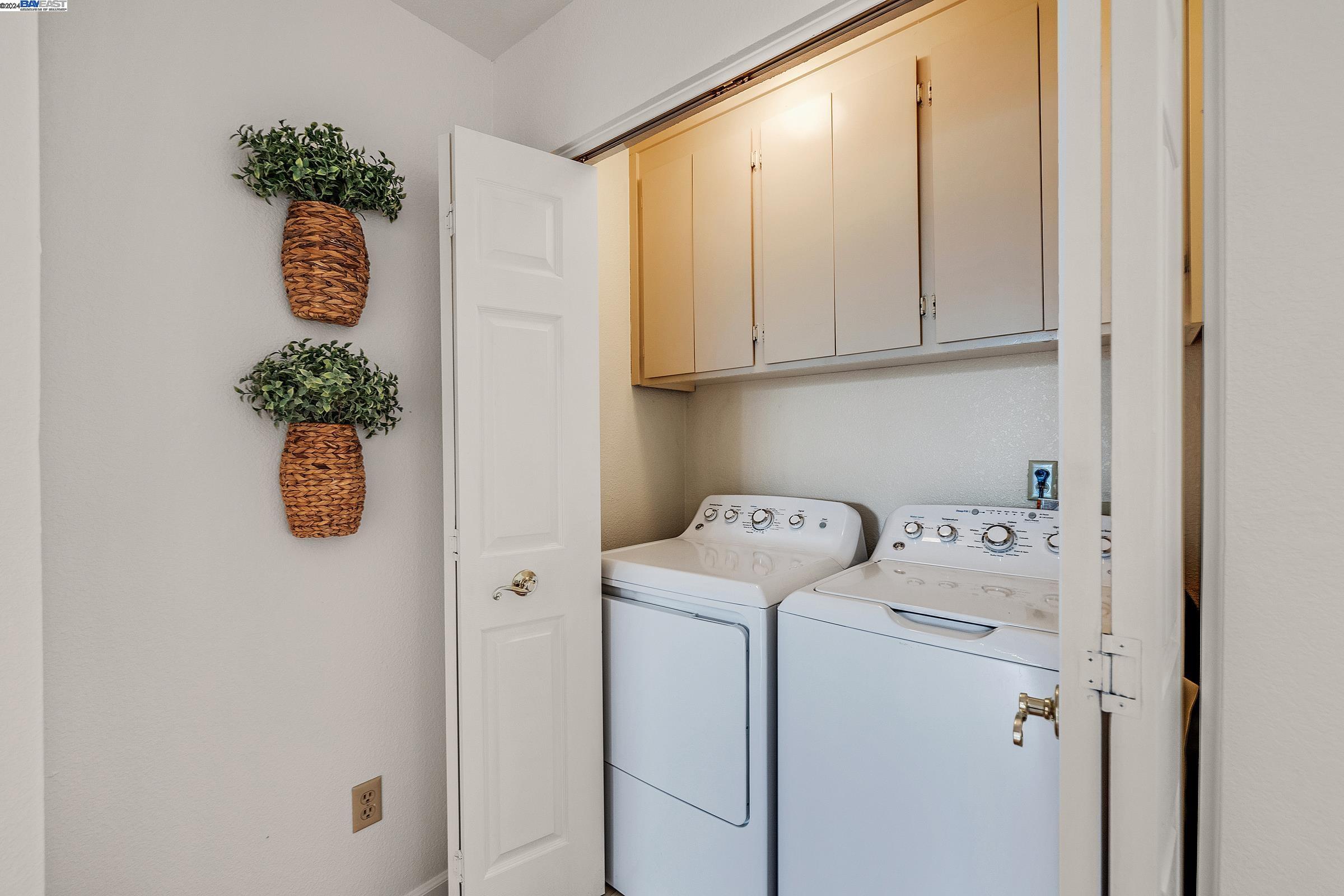 Detail Gallery Image 34 of 34 For 275 Pebblecreek Ct, Martinez,  CA 94553 - 2 Beds | 2/1 Baths