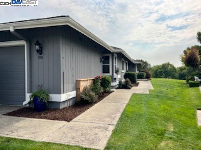 MLS: 41057369 Condo For Sale