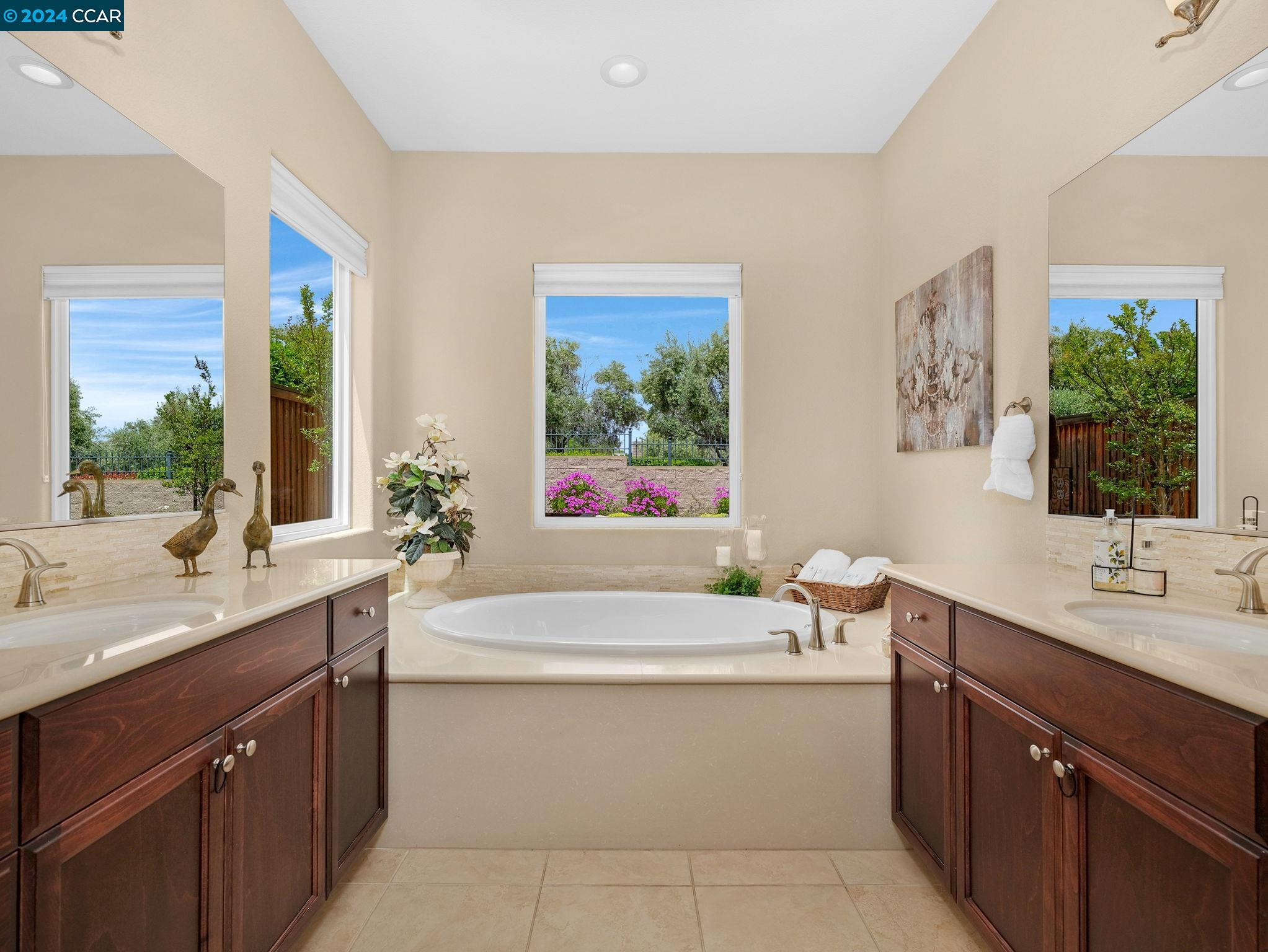 Detail Gallery Image 23 of 60 For 1587 California Trail, Brentwood,  CA 94513-4337 - 2 Beds | 2/1 Baths
