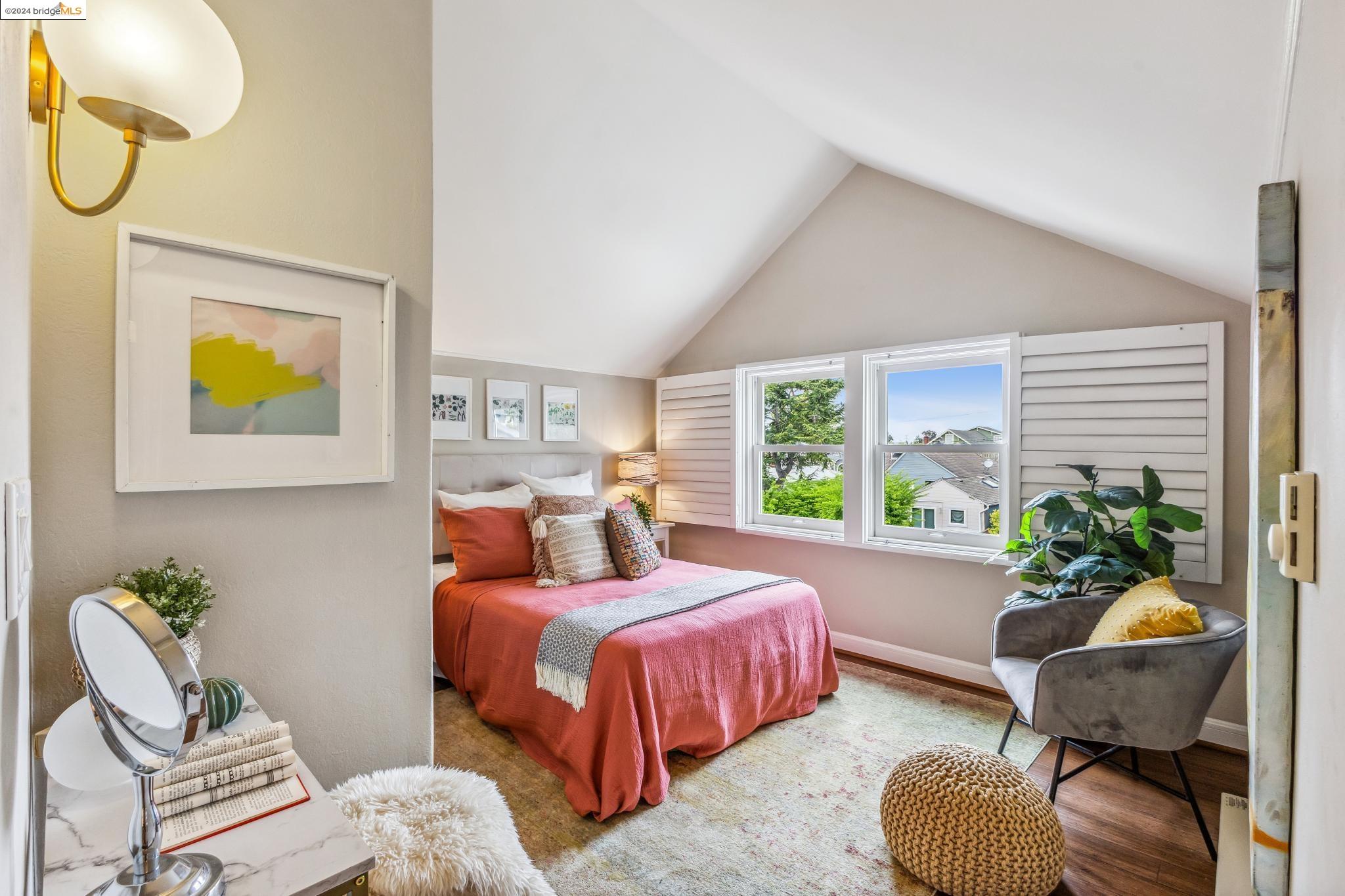 Detail Gallery Image 21 of 42 For 3969 Coolidge Ave, Oakland,  CA 94602 - 3 Beds | 2 Baths