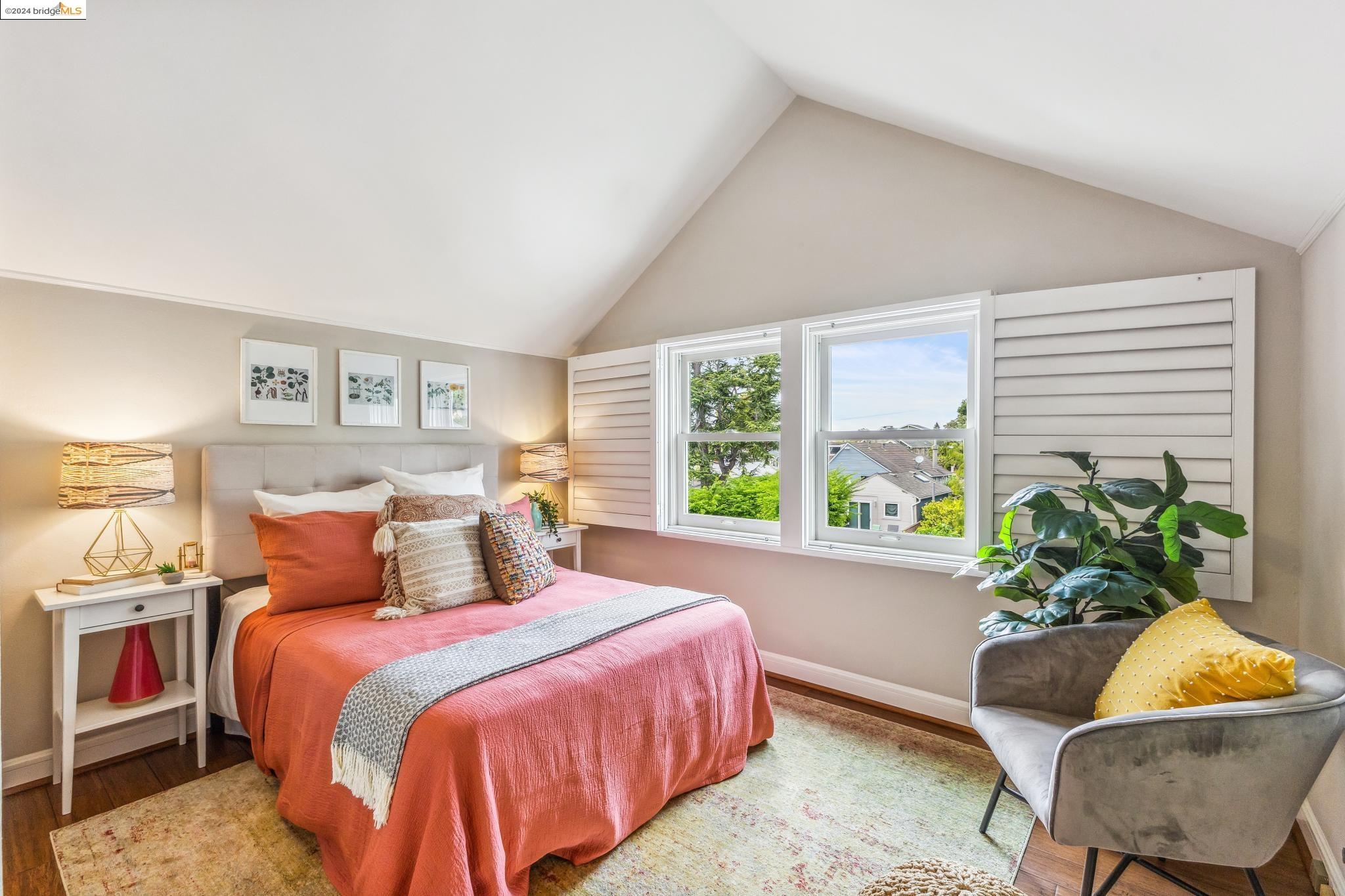 Detail Gallery Image 22 of 42 For 3969 Coolidge Ave, Oakland,  CA 94602 - 3 Beds | 2 Baths