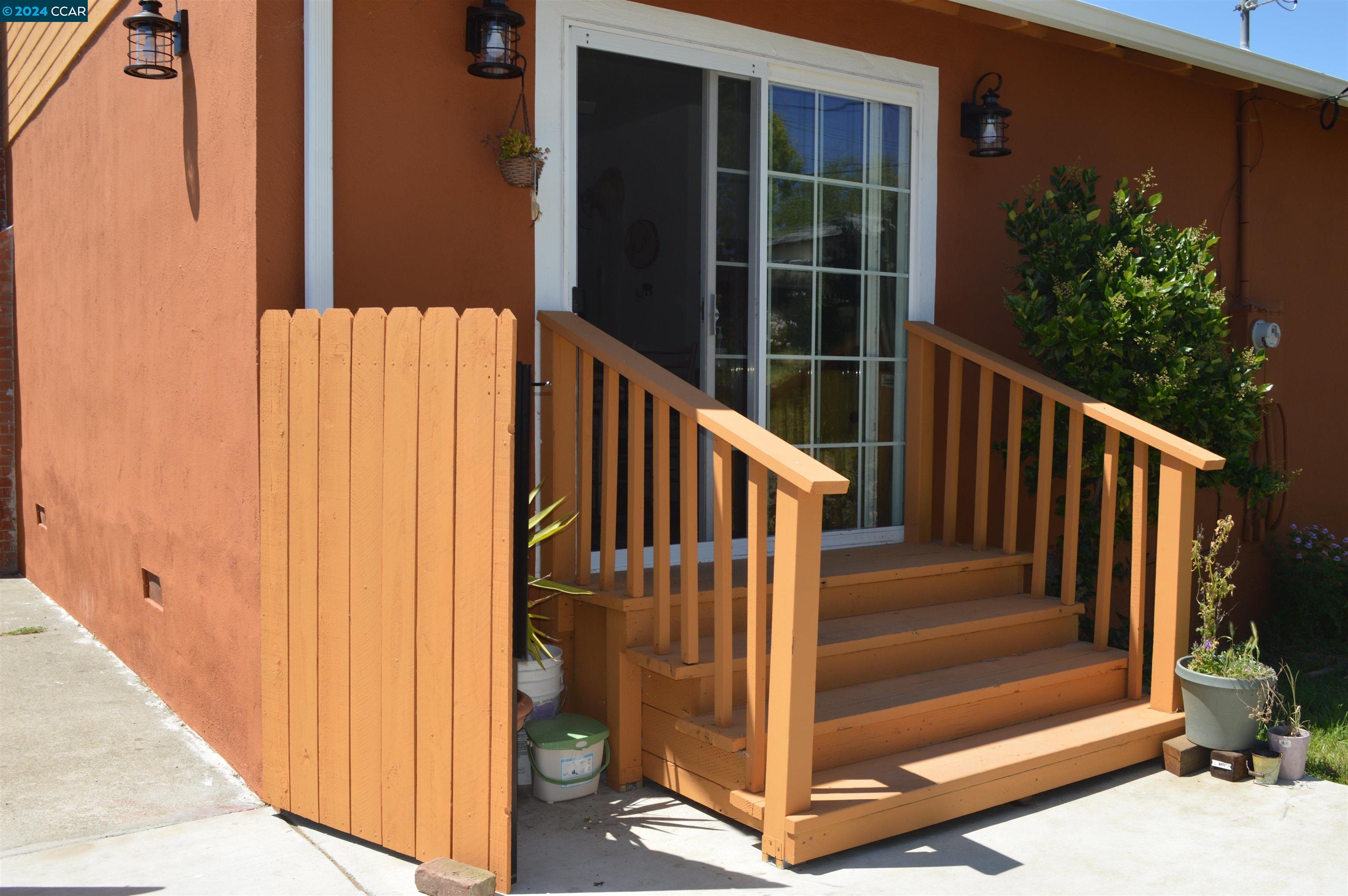 Detail Gallery Image 18 of 22 For 1922 Tuolumne St, Vallejo,  CA 94589-2659 - 2 Beds | 1 Baths
