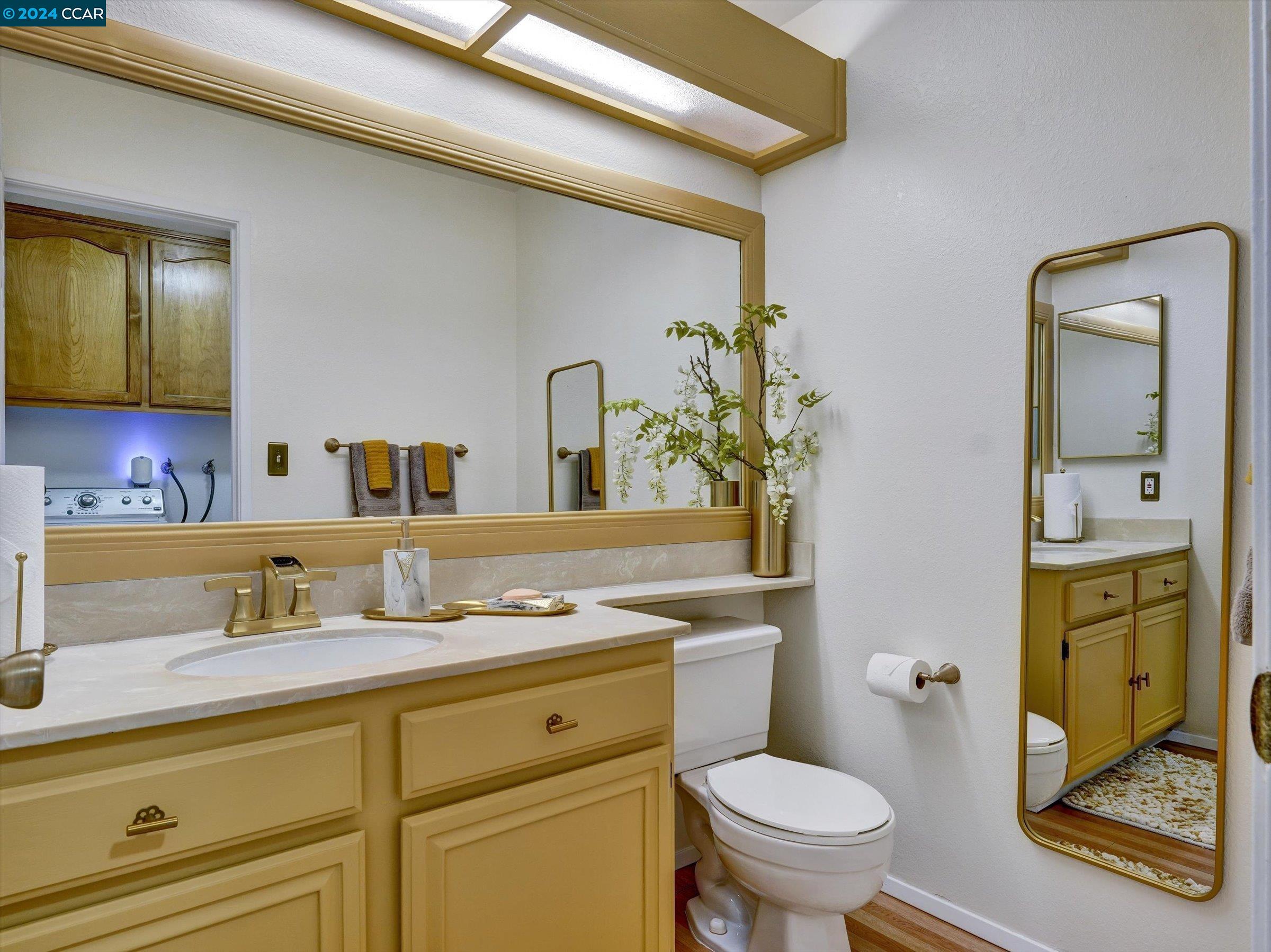 Detail Gallery Image 19 of 51 For 1060 Stoneybrook Dr, Martinez,  CA 94553 - 3 Beds | 2/1 Baths