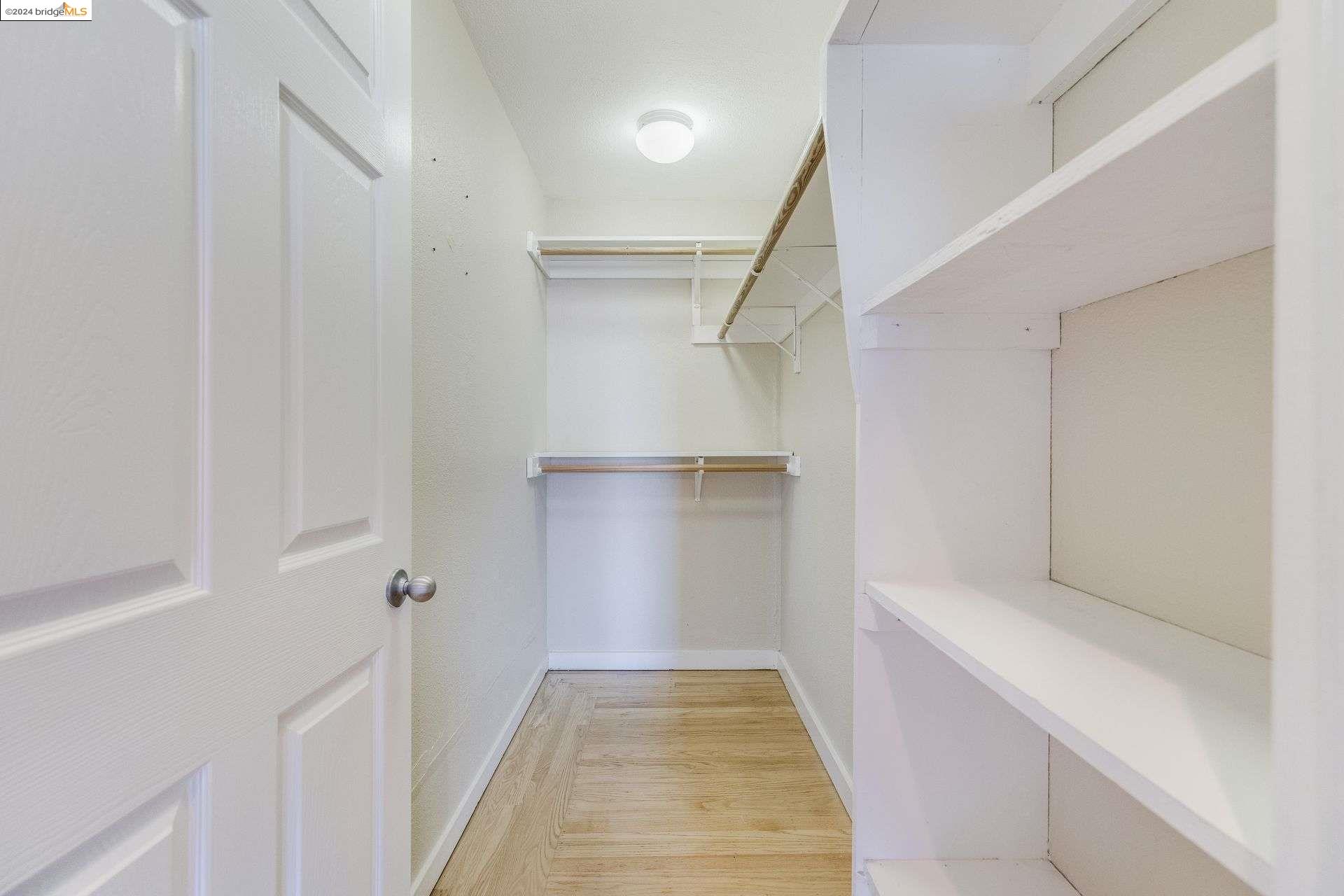 Detail Gallery Image 27 of 34 For 7860 Michigan Ave, Oakland,  CA 94605 - 3 Beds | 2/1 Baths