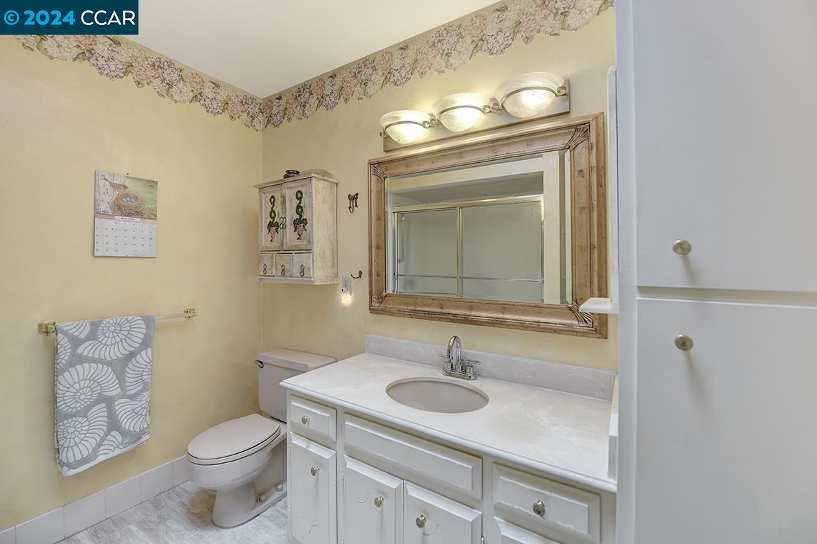 Detail Gallery Image 22 of 45 For 1109 Skycrest Dr #7,  Walnut Creek,  CA 94595 - 2 Beds | 1 Baths