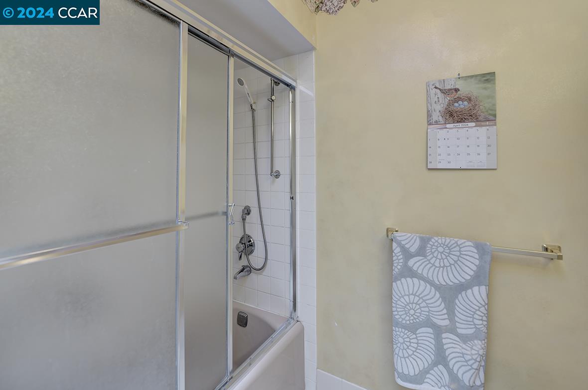 Detail Gallery Image 25 of 45 For 1109 Skycrest Dr #7,  Walnut Creek,  CA 94595 - 2 Beds | 1 Baths