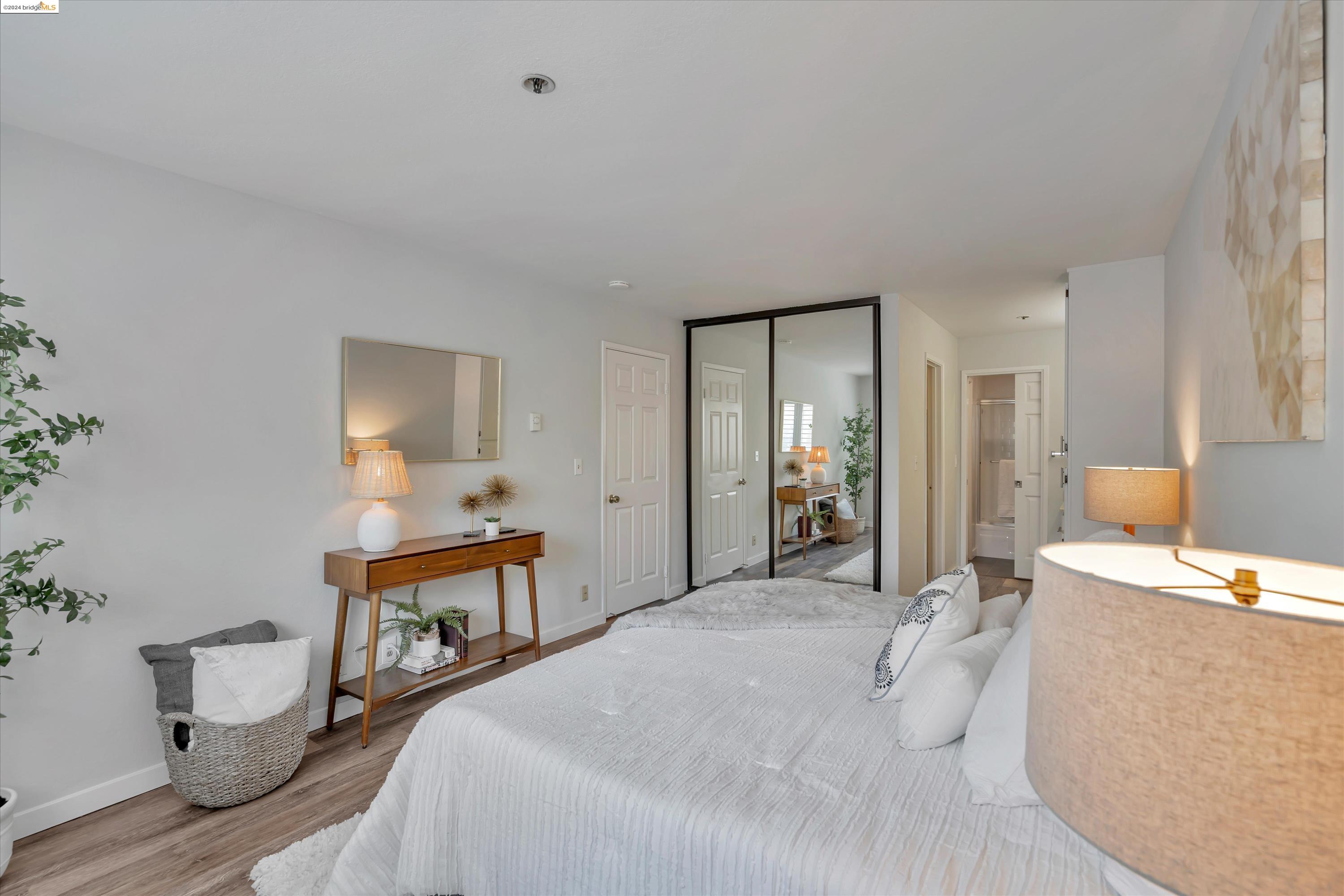 Detail Gallery Image 11 of 26 For 389 Belmont St #206,  Oakland,  CA 94610 - 2 Beds | 1 Baths