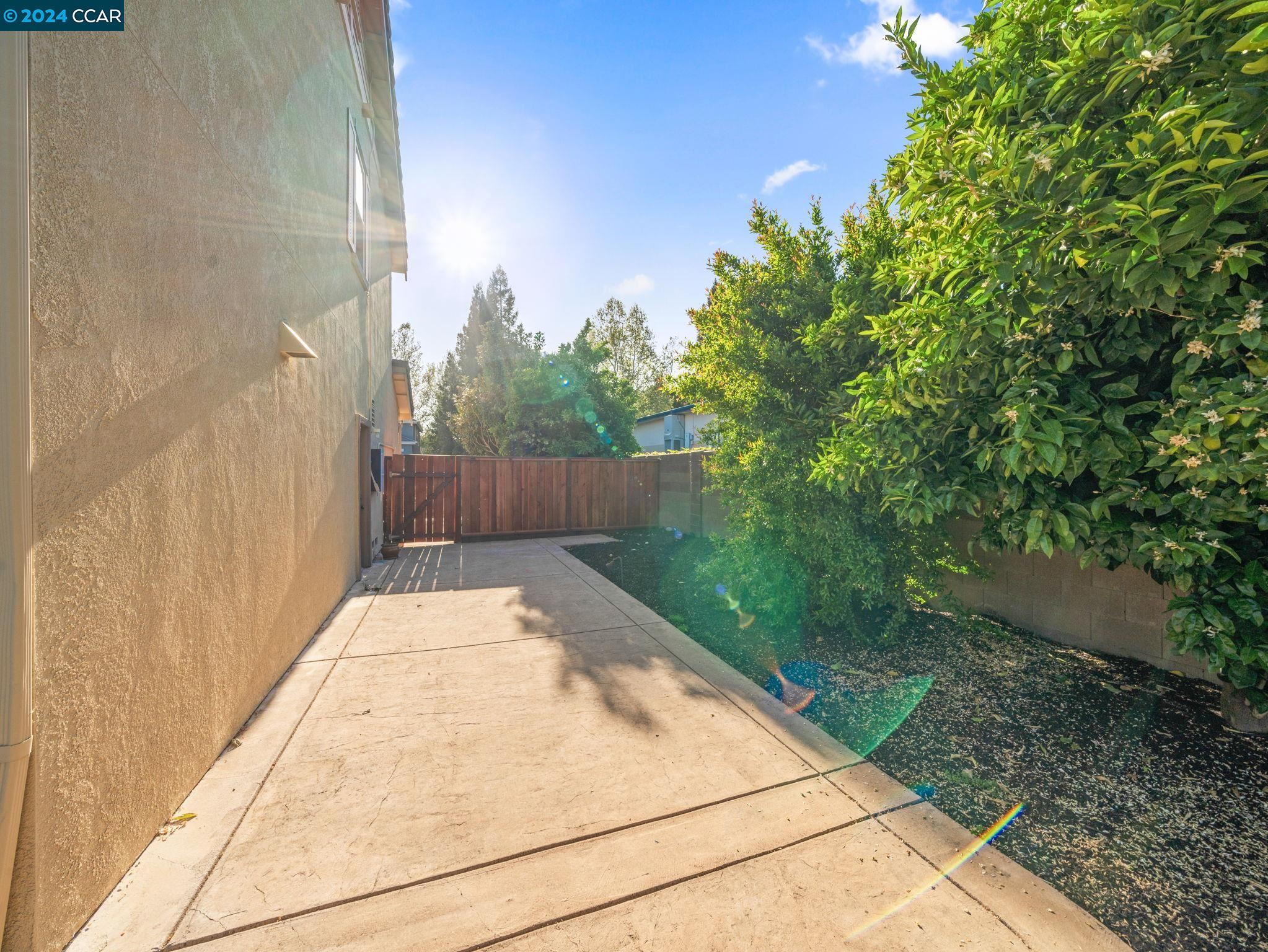 Detail Gallery Image 38 of 48 For 10 Anthurium Ct, Danville,  CA 94506 - 4 Beds | 2/1 Baths