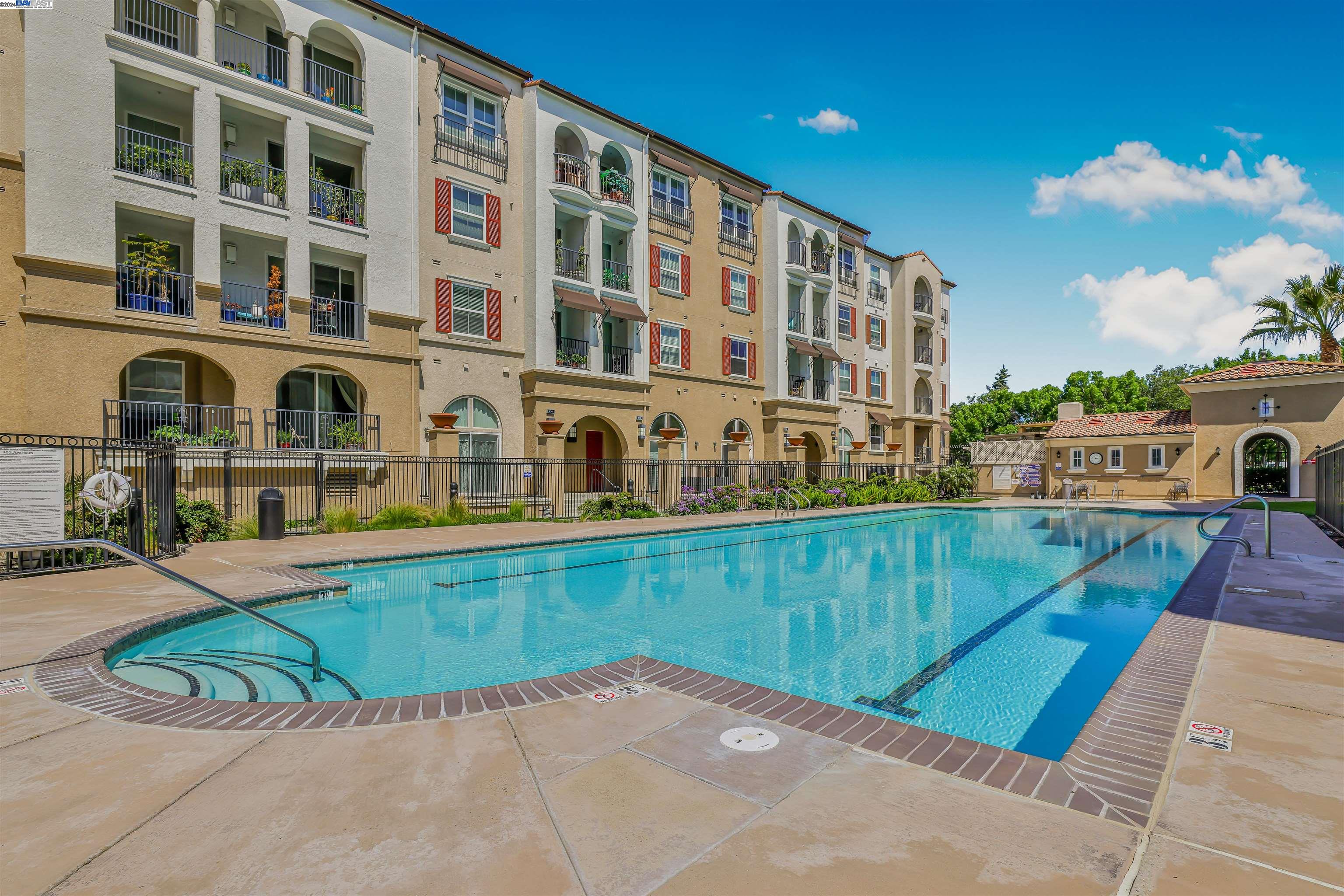 Detail Gallery Image 5 of 49 For 3245 Dublin Blvd #431,  Dublin,  CA 94568 - 1 Beds | 1 Baths