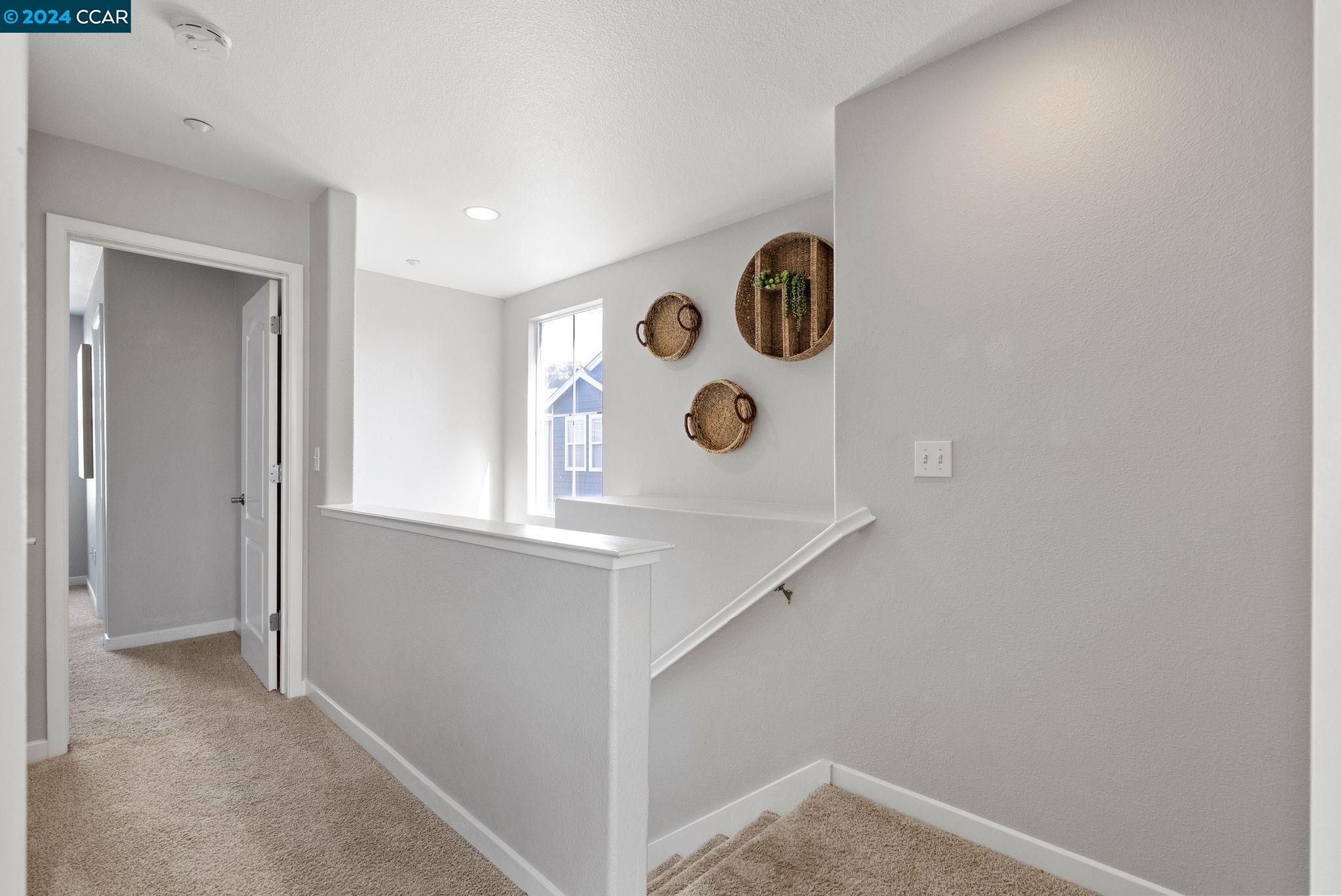 Detail Gallery Image 17 of 25 For 663 Arcadia Dr, Hayward,  CA 94541 - 2 Beds | 2/1 Baths