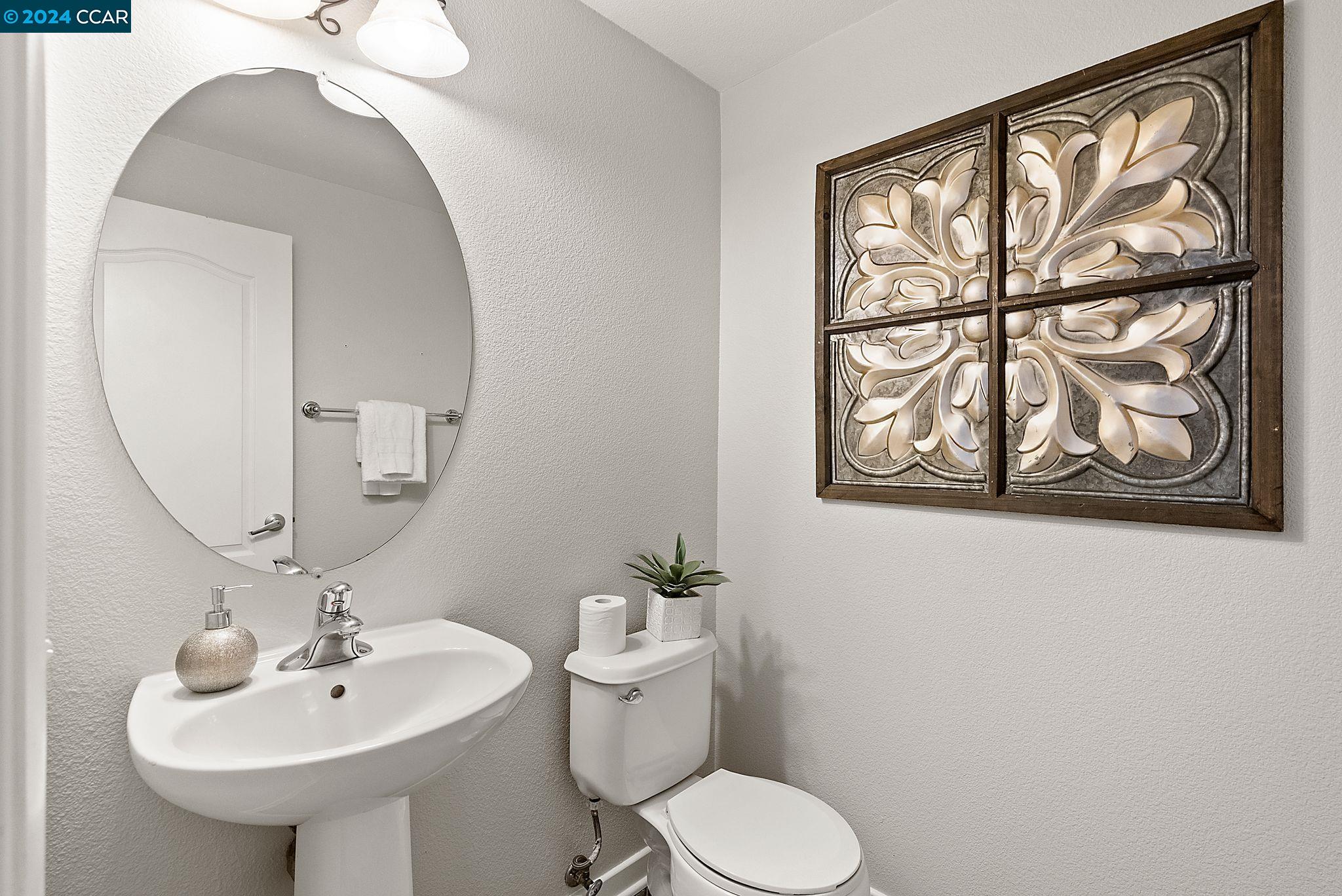 Detail Gallery Image 19 of 25 For 663 Arcadia Dr, Hayward,  CA 94541 - 2 Beds | 2/1 Baths