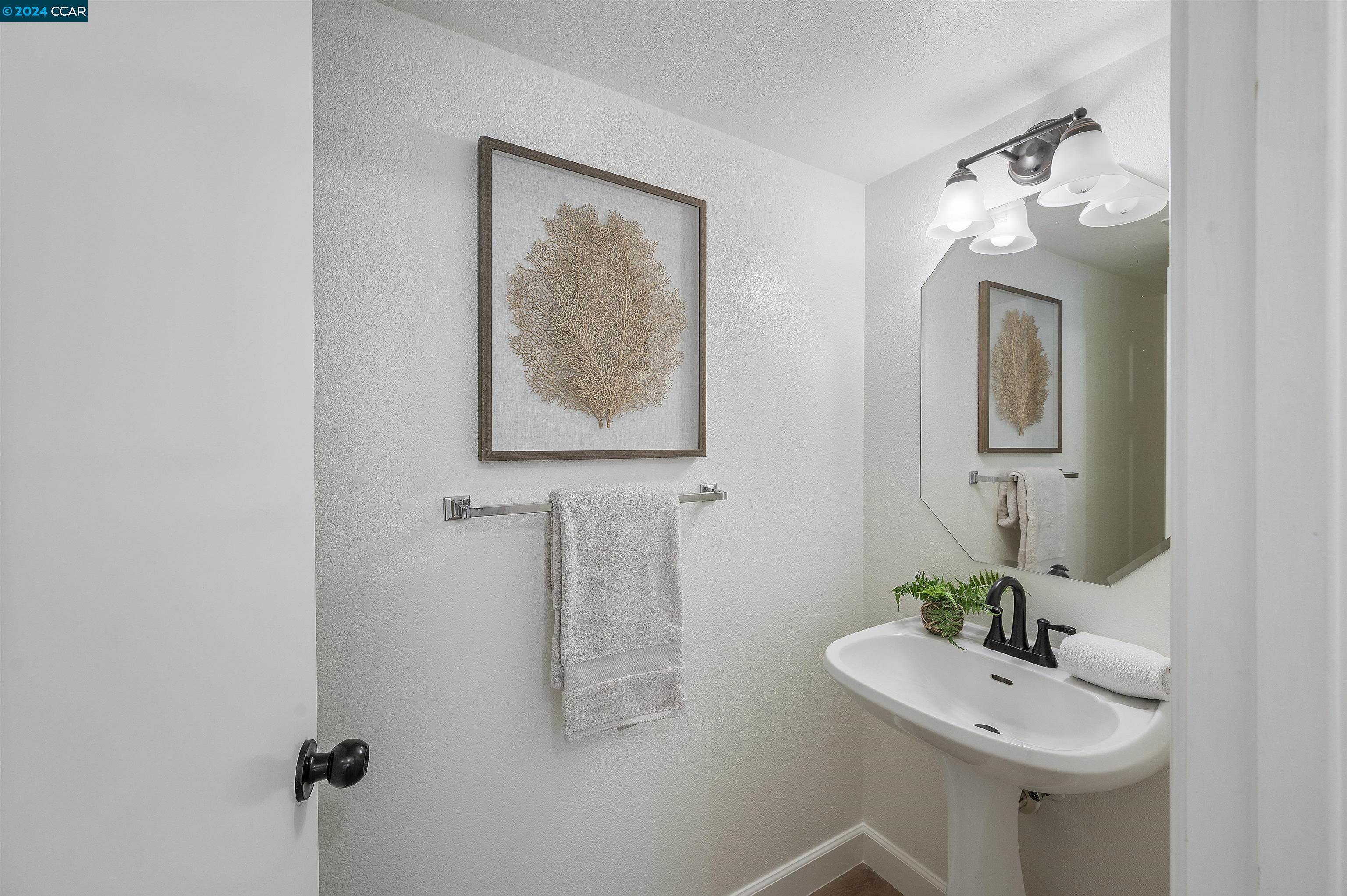 Detail Gallery Image 42 of 59 For 1026 Pinehurst Ct, Concord,  CA 94521 - 3 Beds | 2/1 Baths