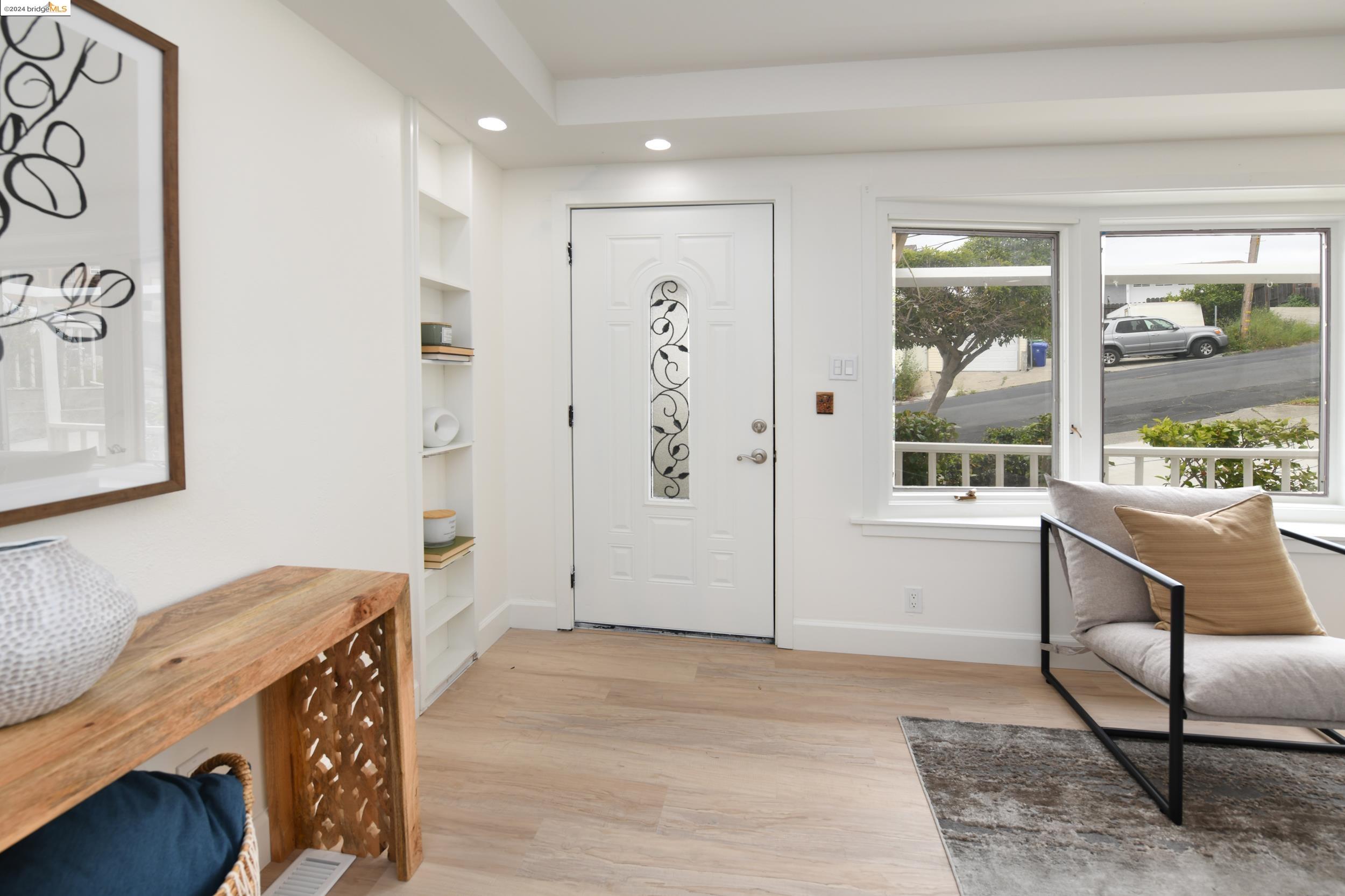 Detail Gallery Image 7 of 51 For 873 4th St, Rodeo,  CA 94572 - 3 Beds | 2 Baths