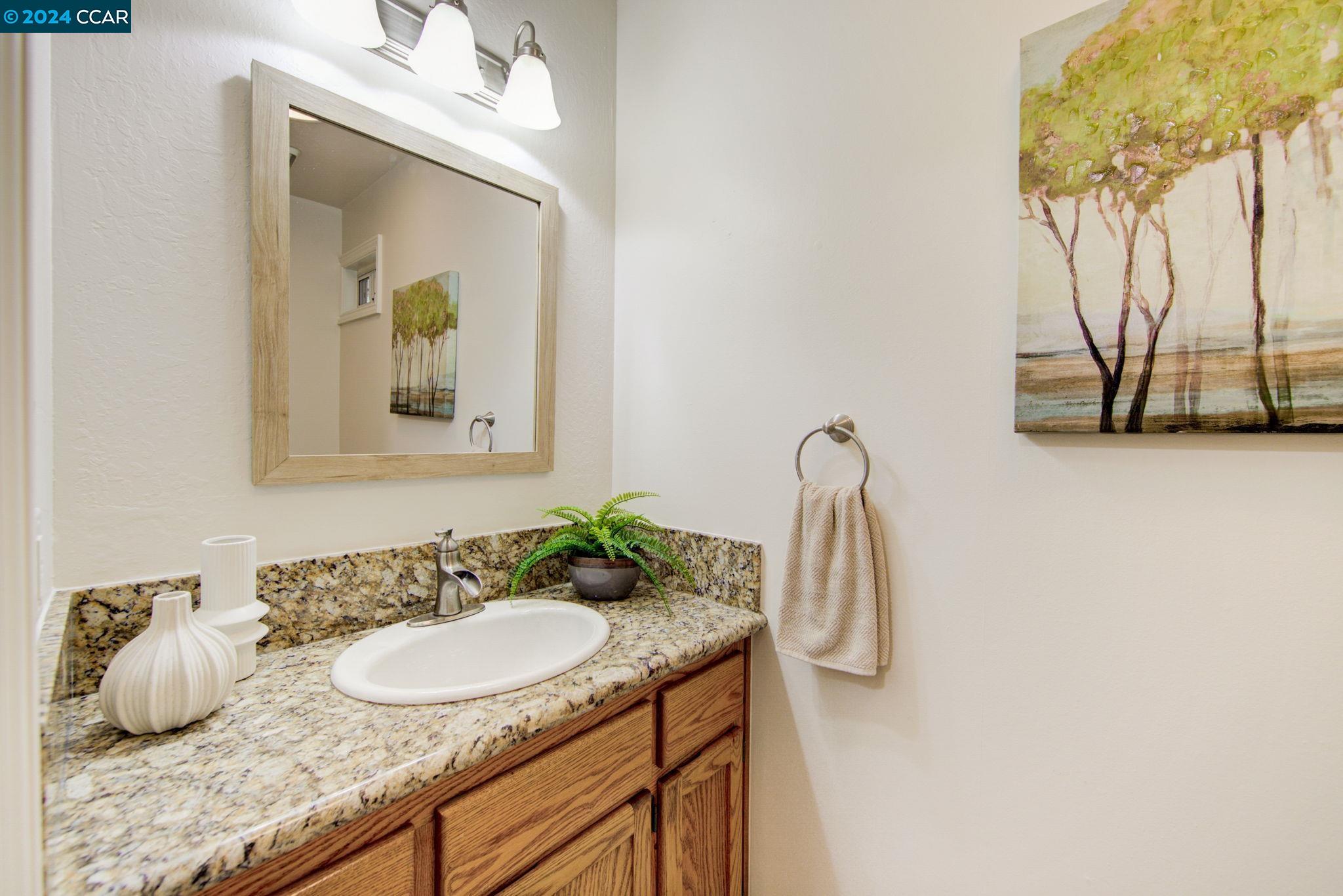 Detail Gallery Image 31 of 60 For 915 Grayson Lane, Pleasant Hill,  CA 94523-2646 - 5 Beds | 3/1 Baths