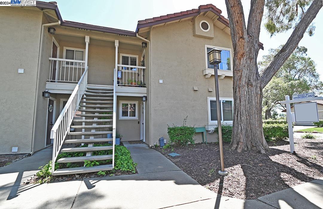 Photo #2: 41057571 Listing 