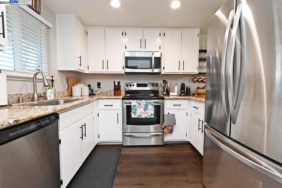Photo #4: 41057571 Listing 