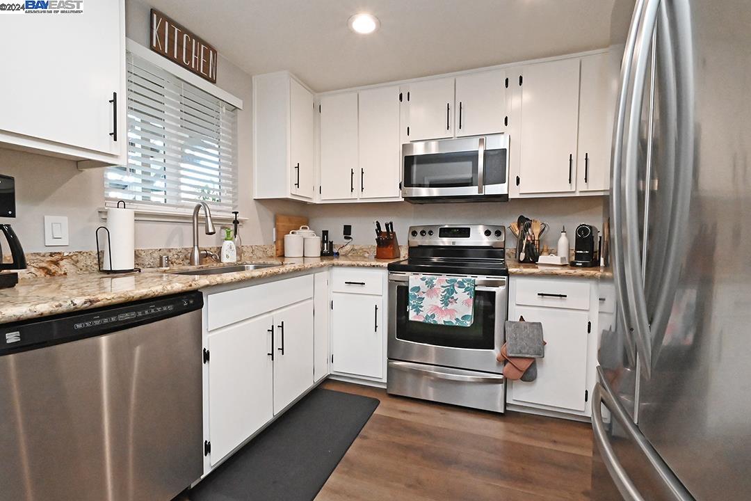 Photo #5: 41057571 Listing 