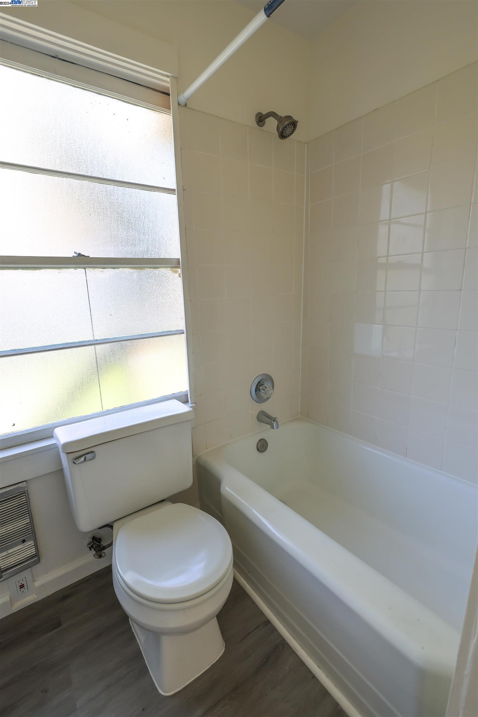 Detail Gallery Image 21 of 52 For 399 Oakland Ave, Oakland,  CA 94611 - – Beds | – Baths